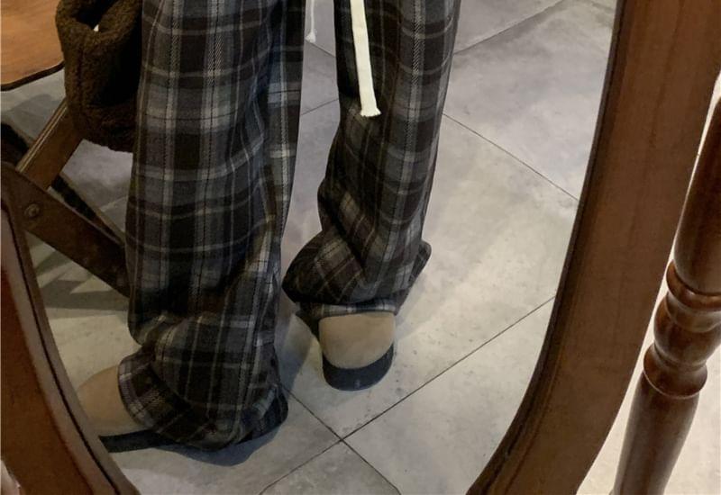 High Rise Plain Loose-Fit Wide-Leg Pants Product Image