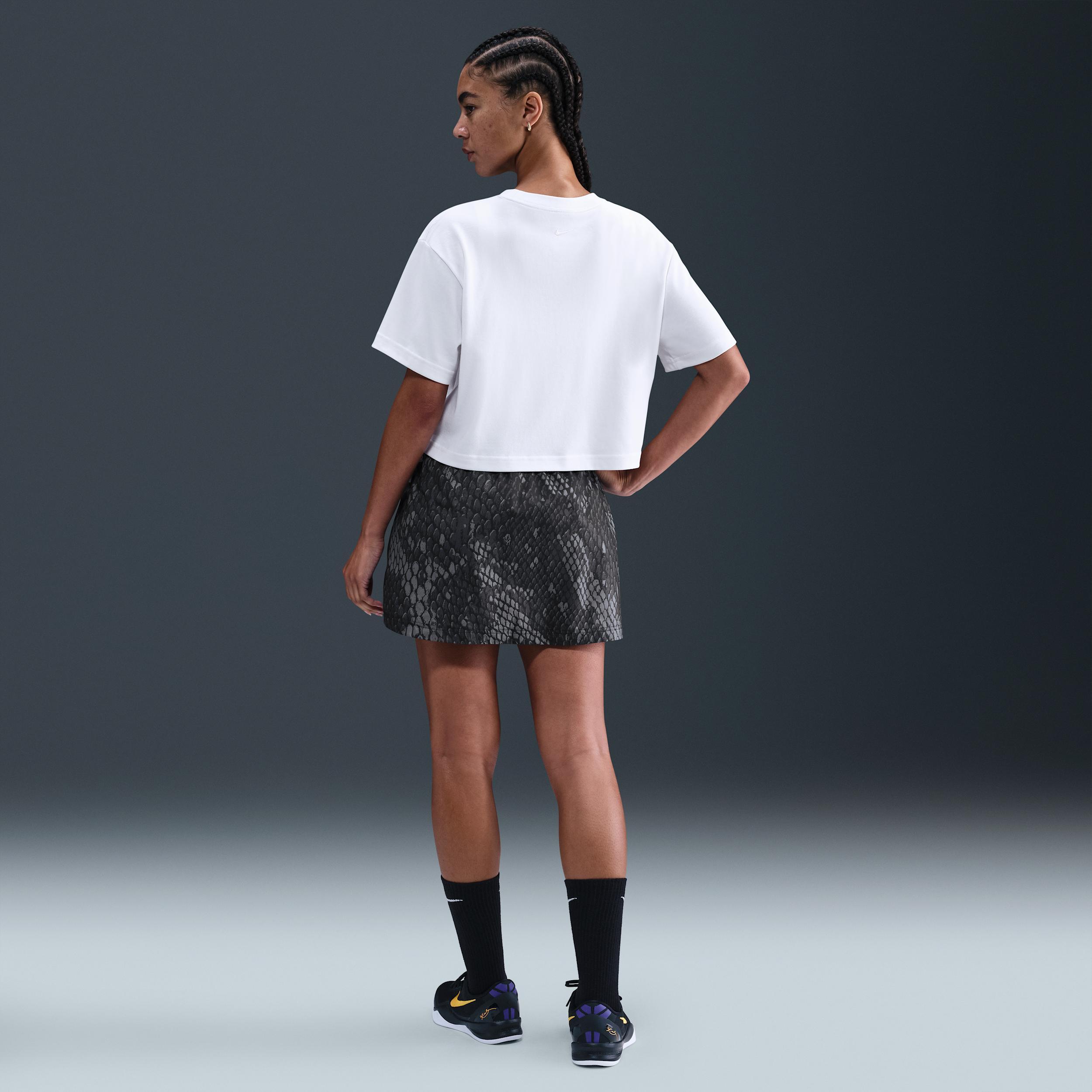 Nike Women's Kobe Dri-FIT Cropped Basketball T-Shirt Product Image