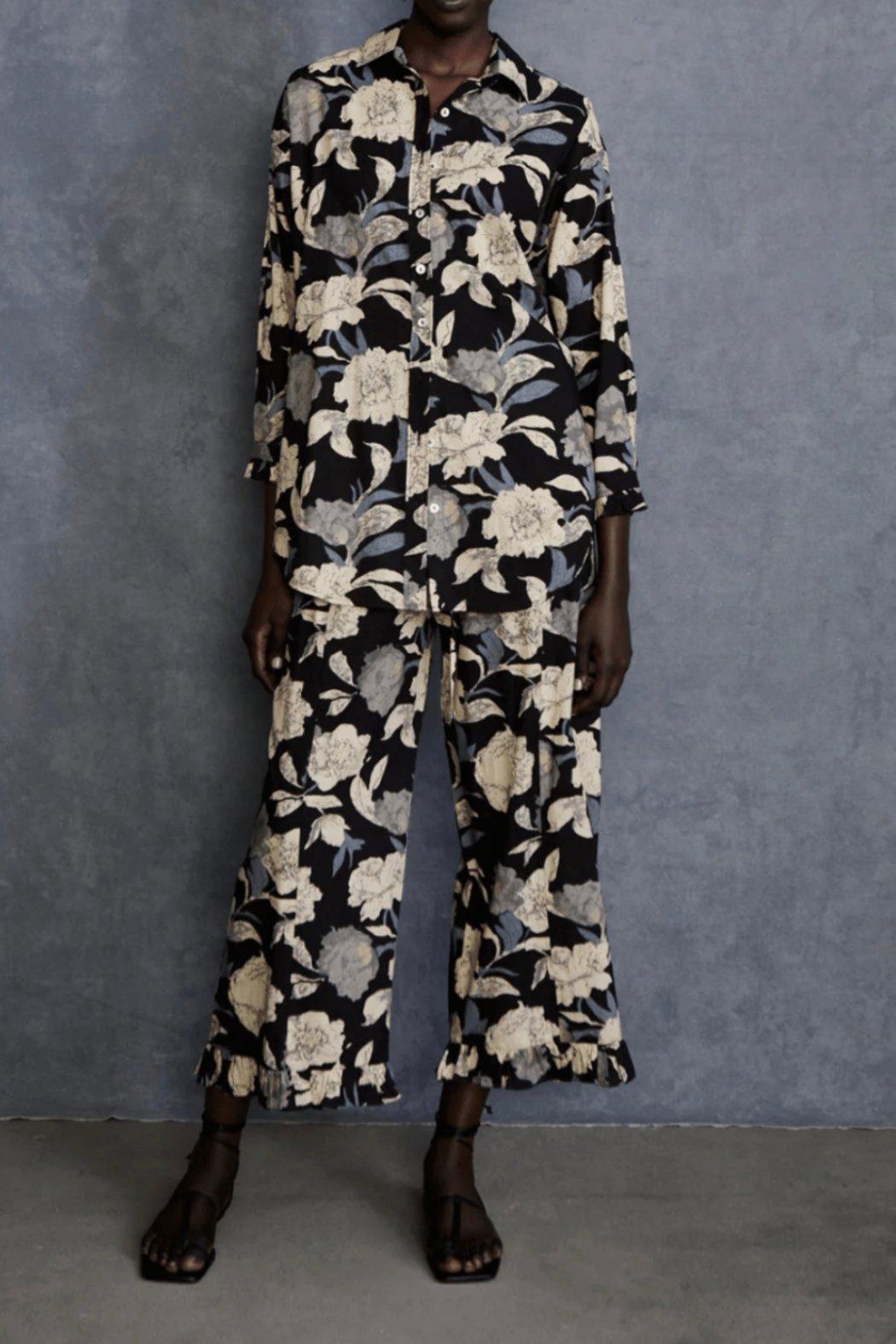 Freesia Printed-Set Black Product Image