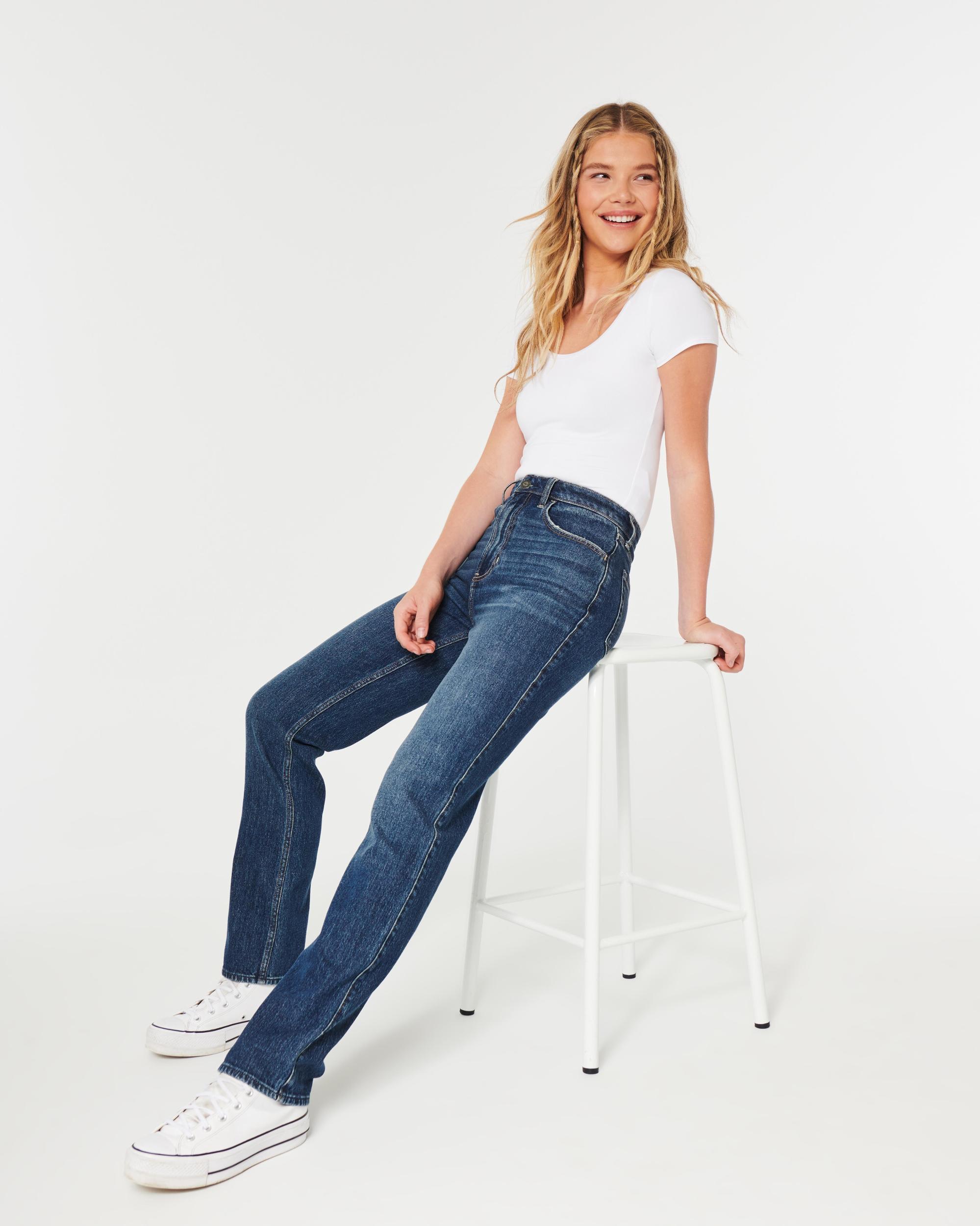 Ultra High-Rise Dark Wash 90s Straight Jeans Product Image
