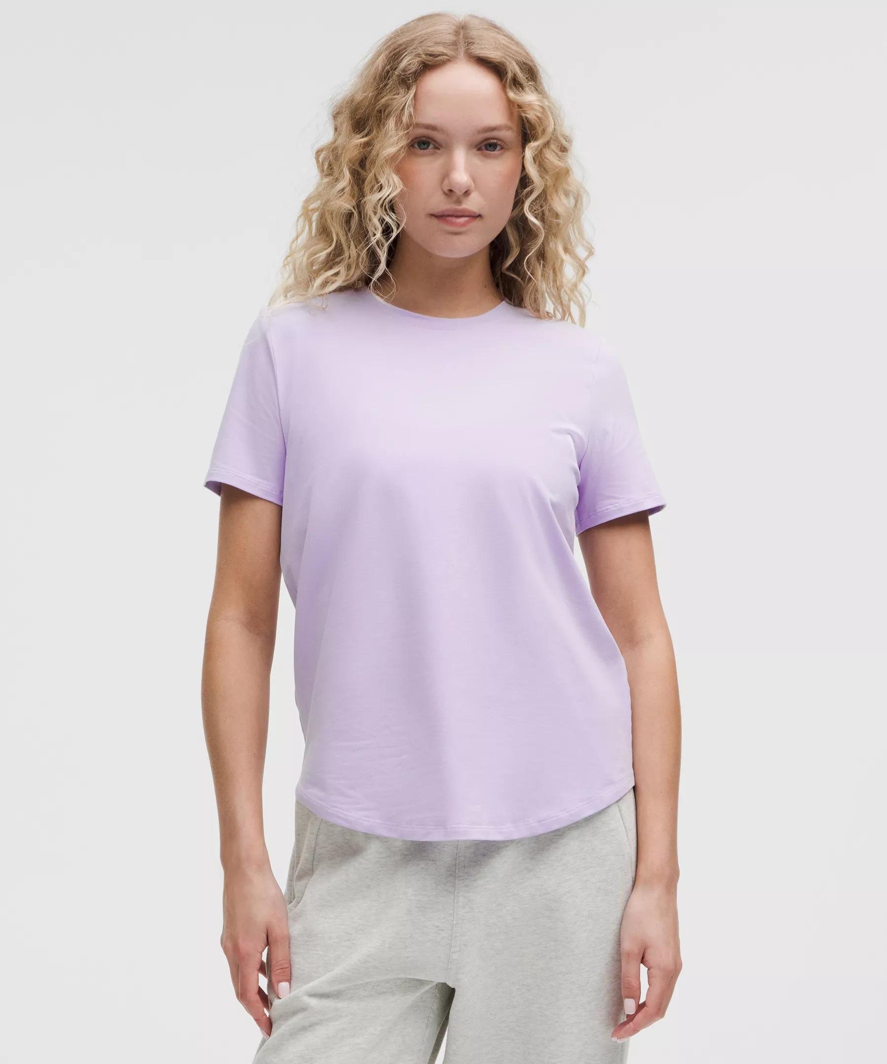 Love Curved-Hem Crewneck T-Shirt Product Image