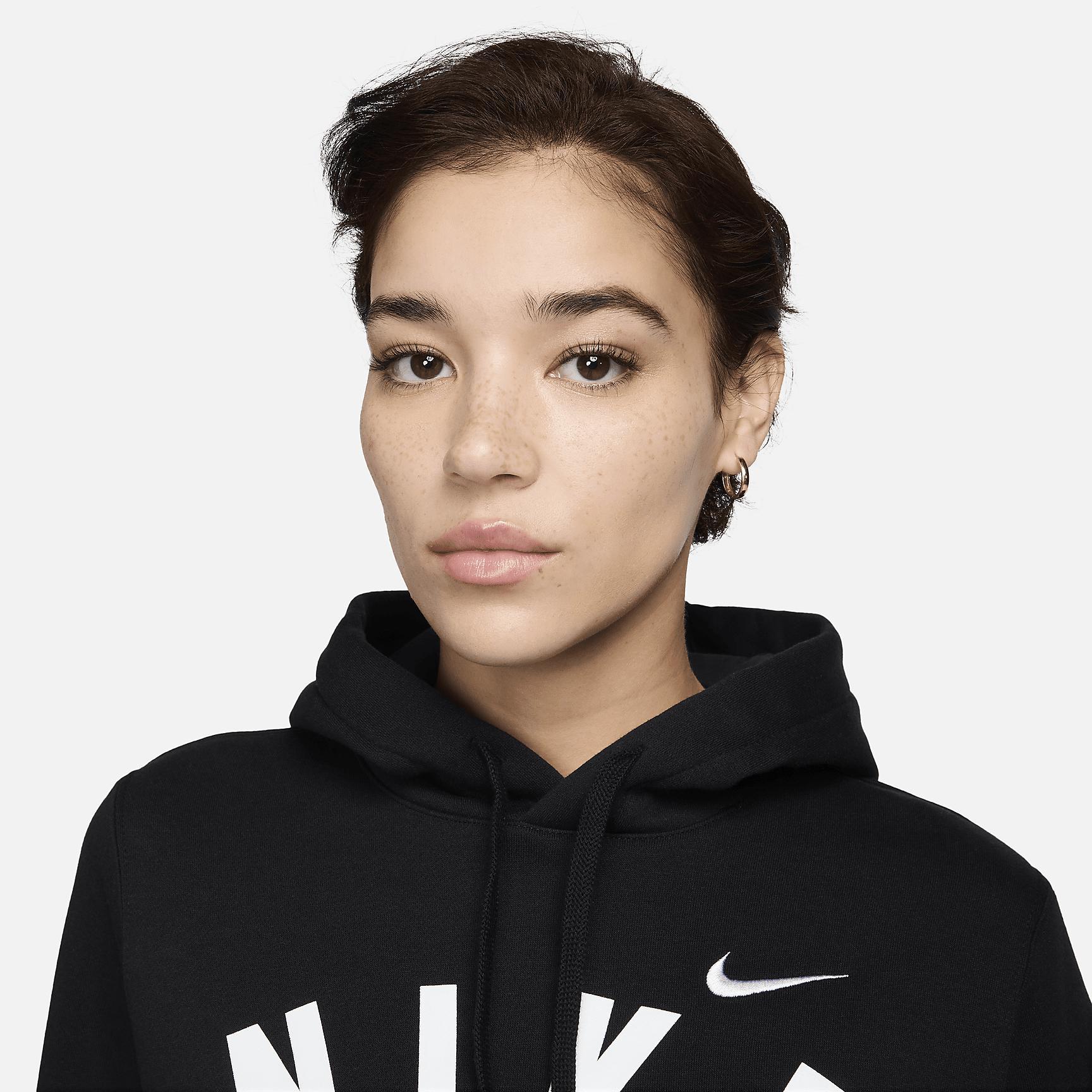 Nike Women's Volleyball Pullover Hoodie Product Image
