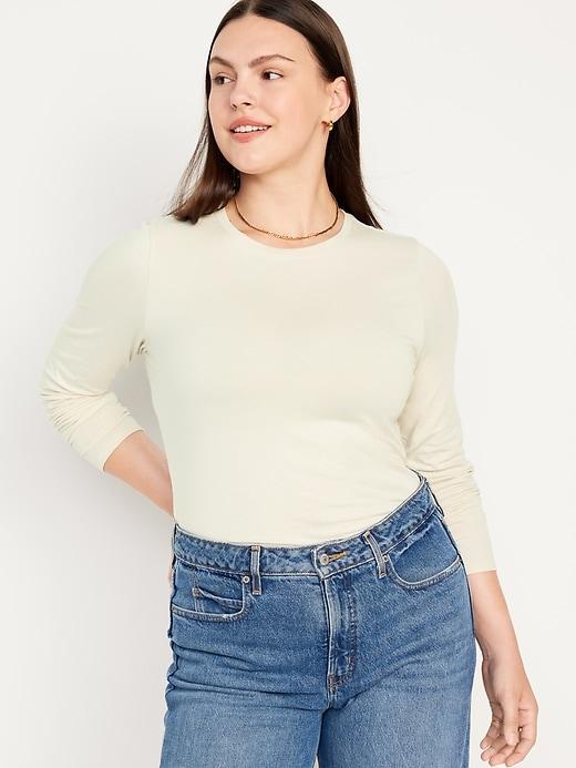 Long-Sleeve Bestee T-Shirt Product Image