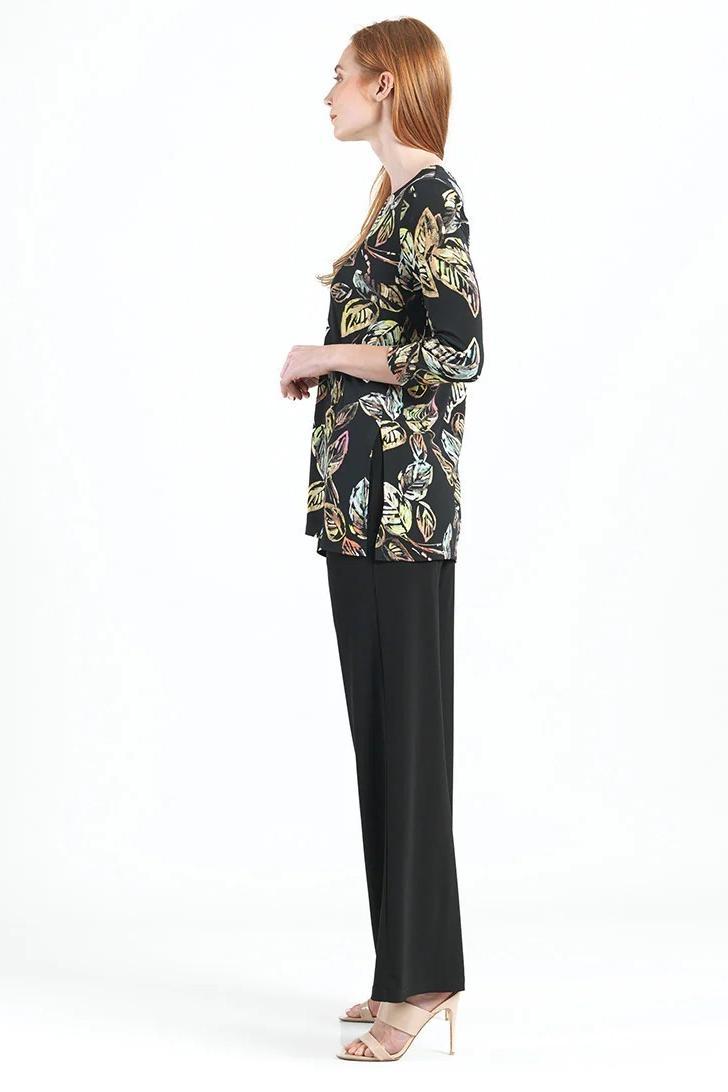 Textured Leaf Print Scoop Neck Soft Knit Tunic Product Image