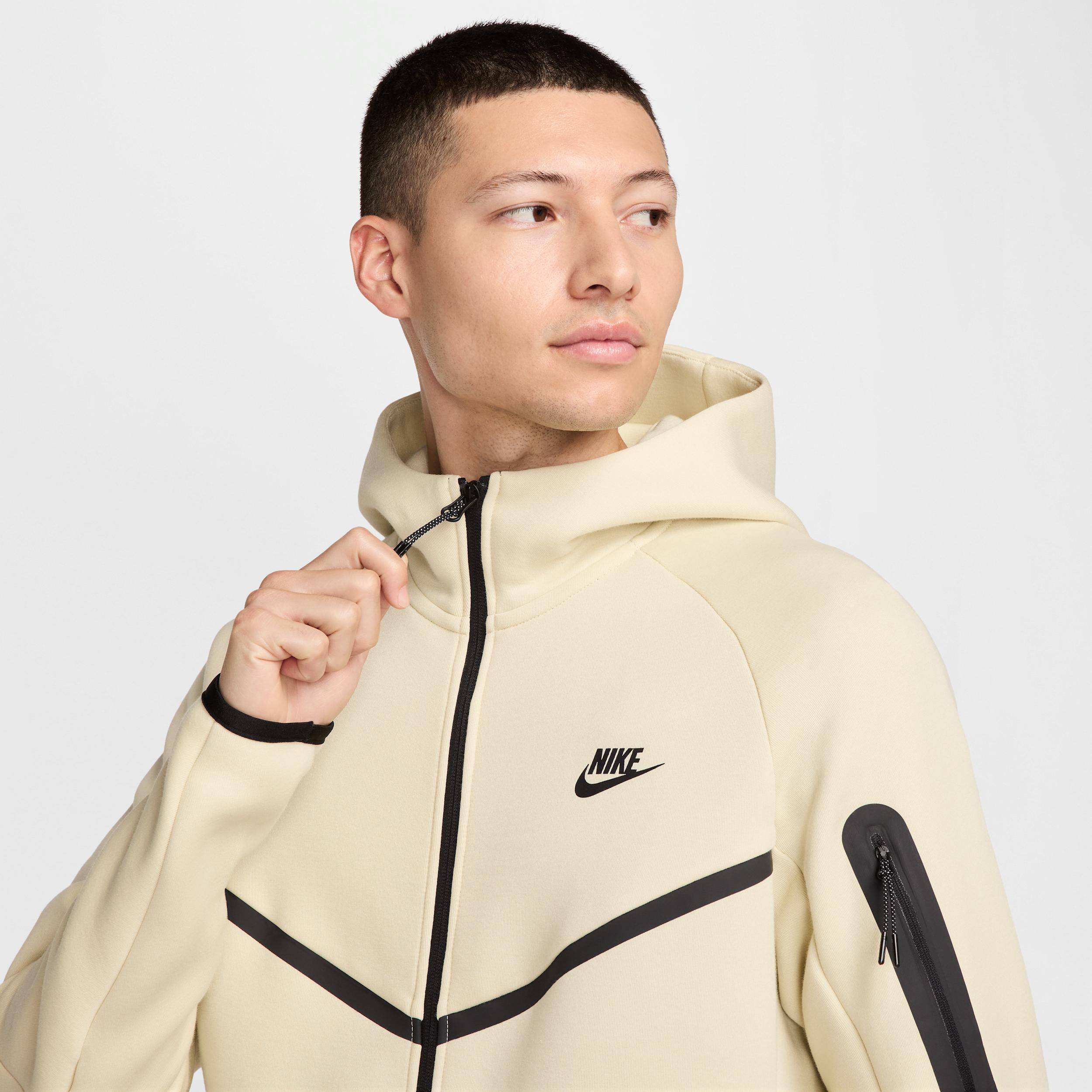 Nike Men's Tech Fleece Windrunner Full-Zip Jacket Product Image