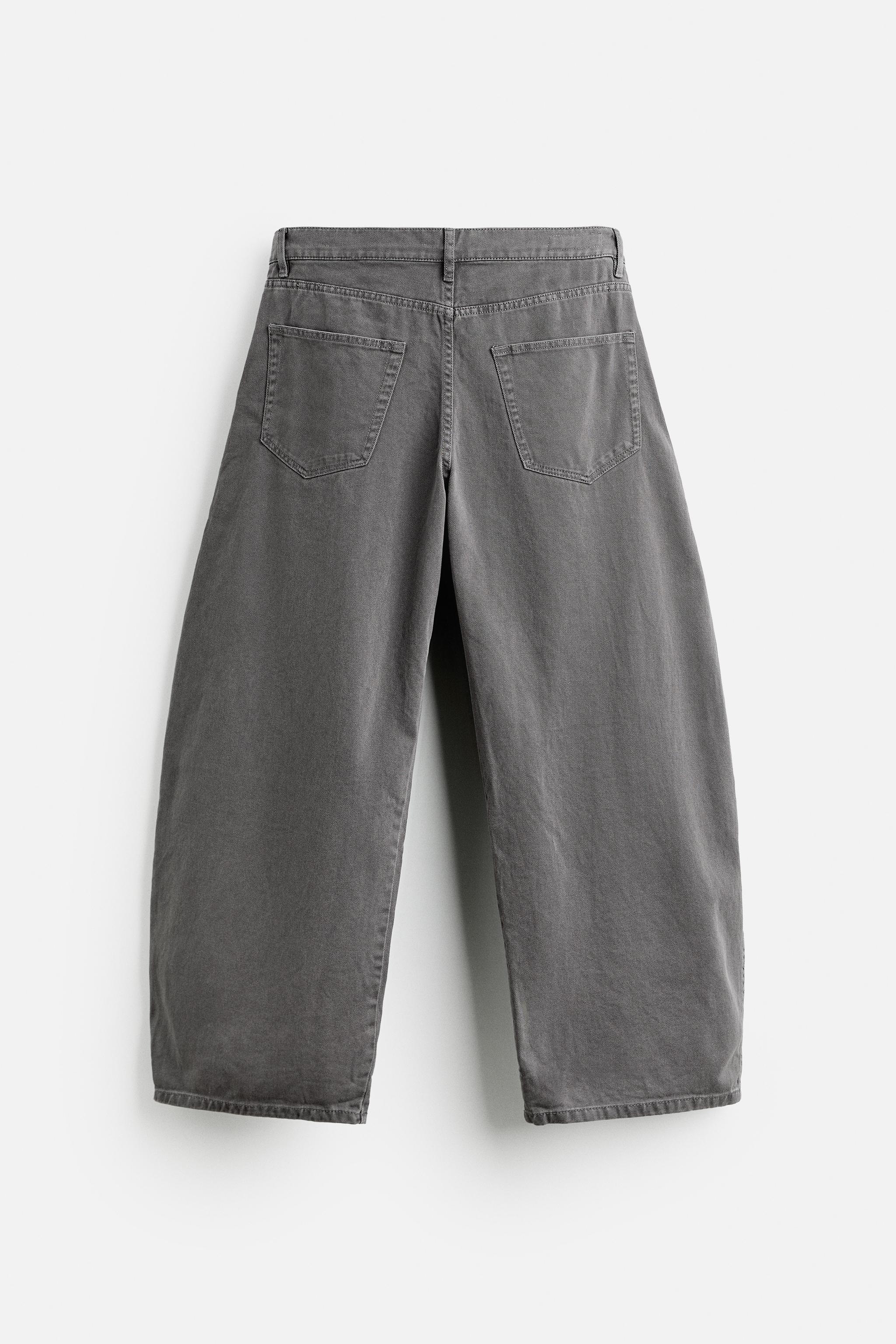 BALLOON FIT JEANS Product Image