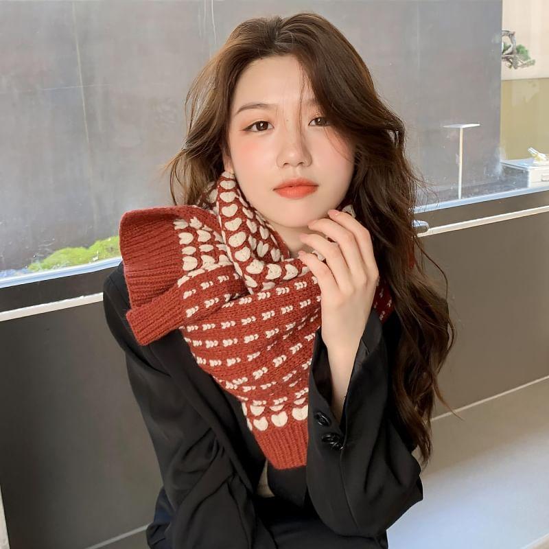 Heart Pattern Scarf Product Image