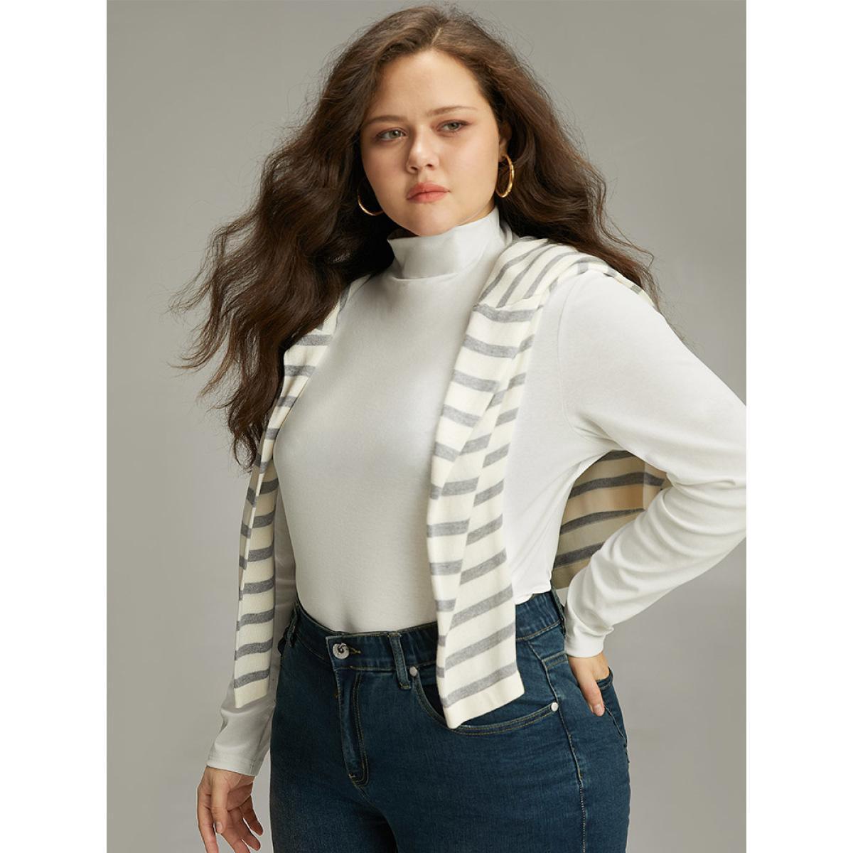 Plus Size Cotton Solid Mock Neck T-shirt White Women Casual Plain Plain Mock Neck Dailywear T-shirts BloomChic 18-20/2X Product Image