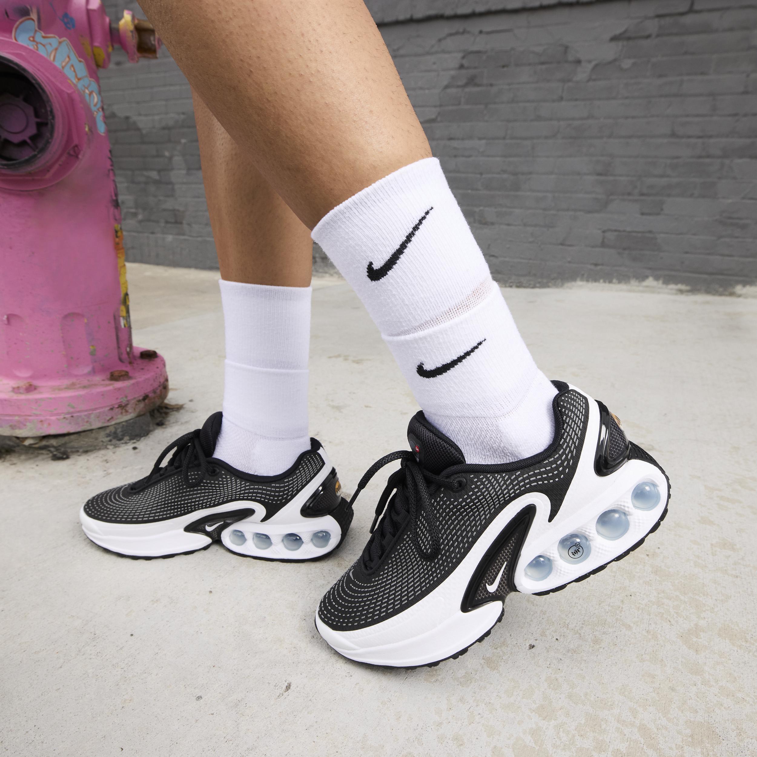 Nike Air Max Dn Women's Shoes Product Image