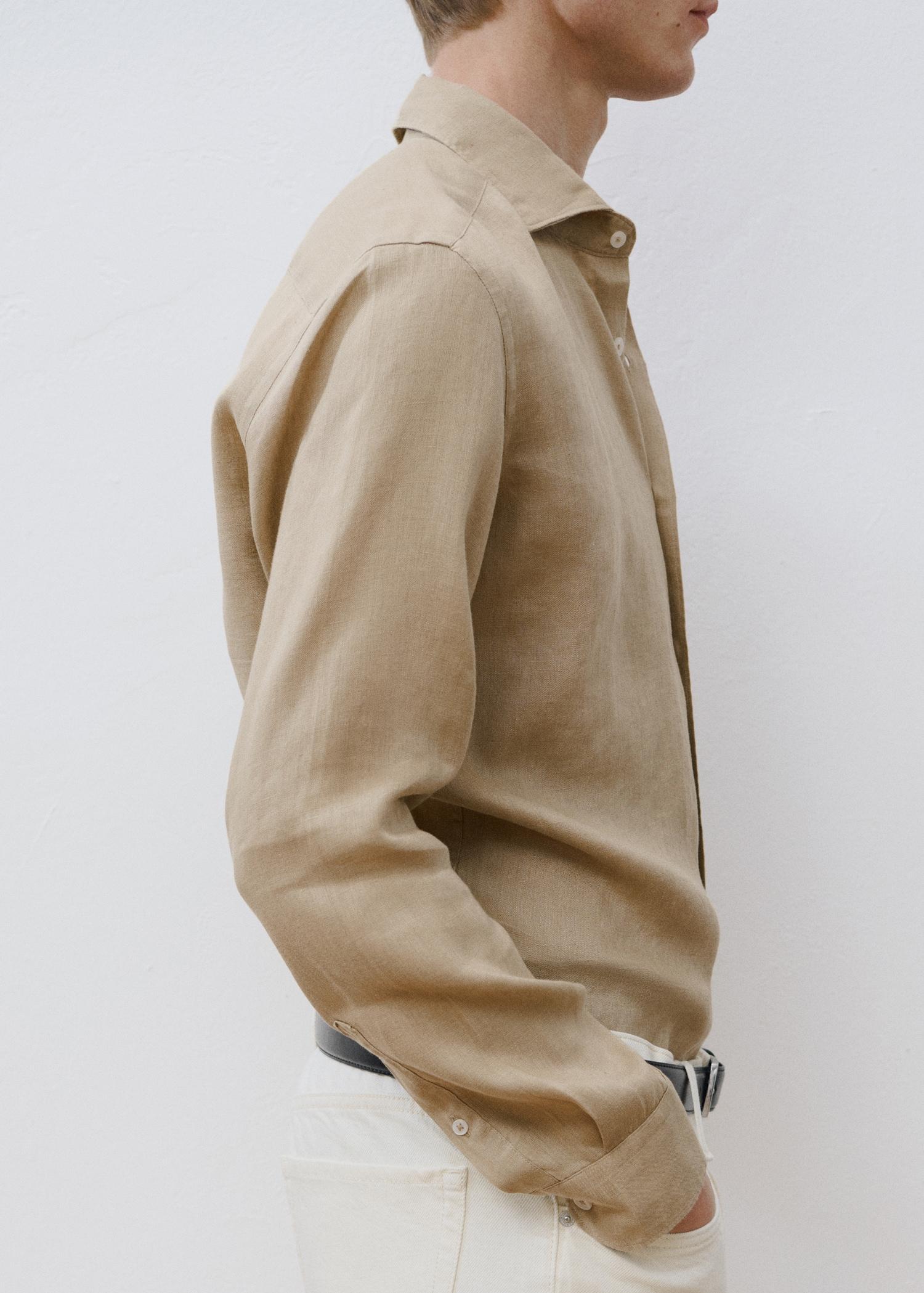 100% linen slim-fit shirt - Men | MANGO USA Product Image