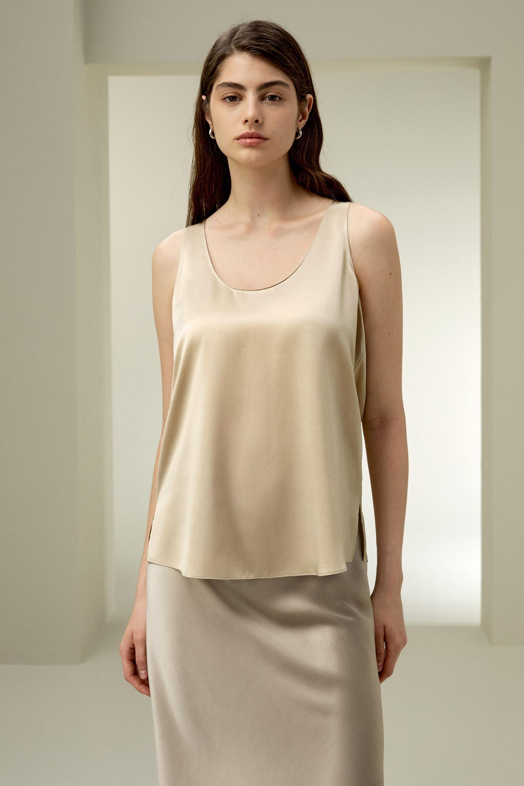 Relaxed Silk U-neck Tank Product Image