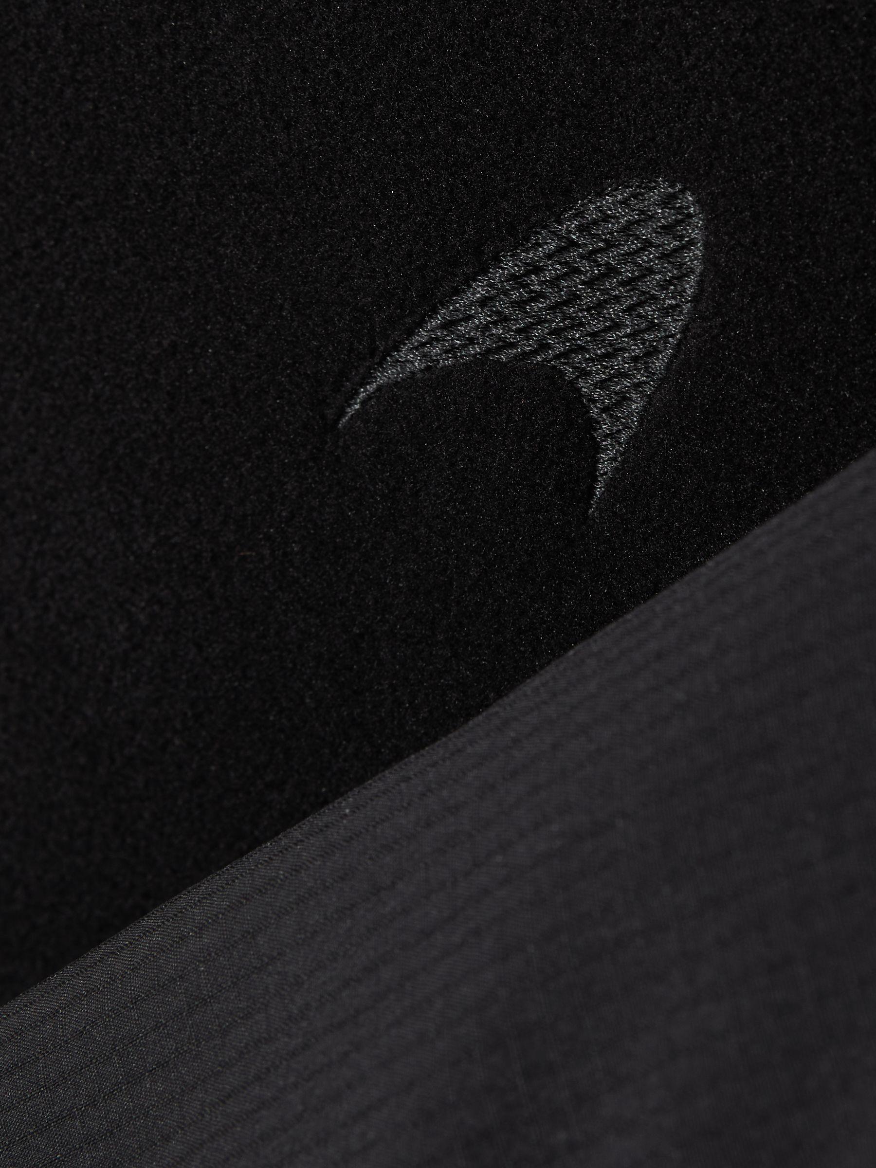 McLaren F1 Team Pullover Hoodie in Black Product Image