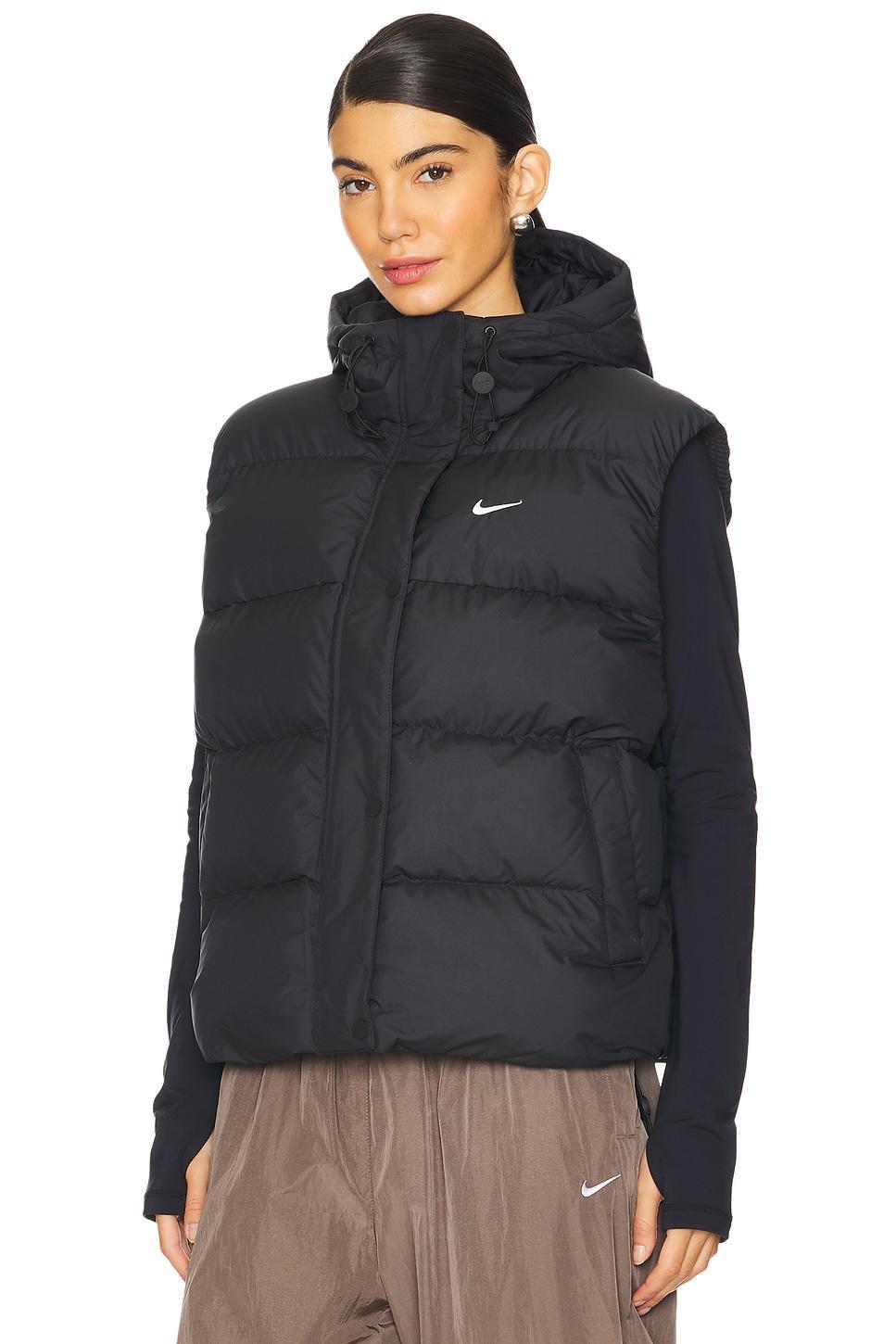Metro Vest Nike Product Image