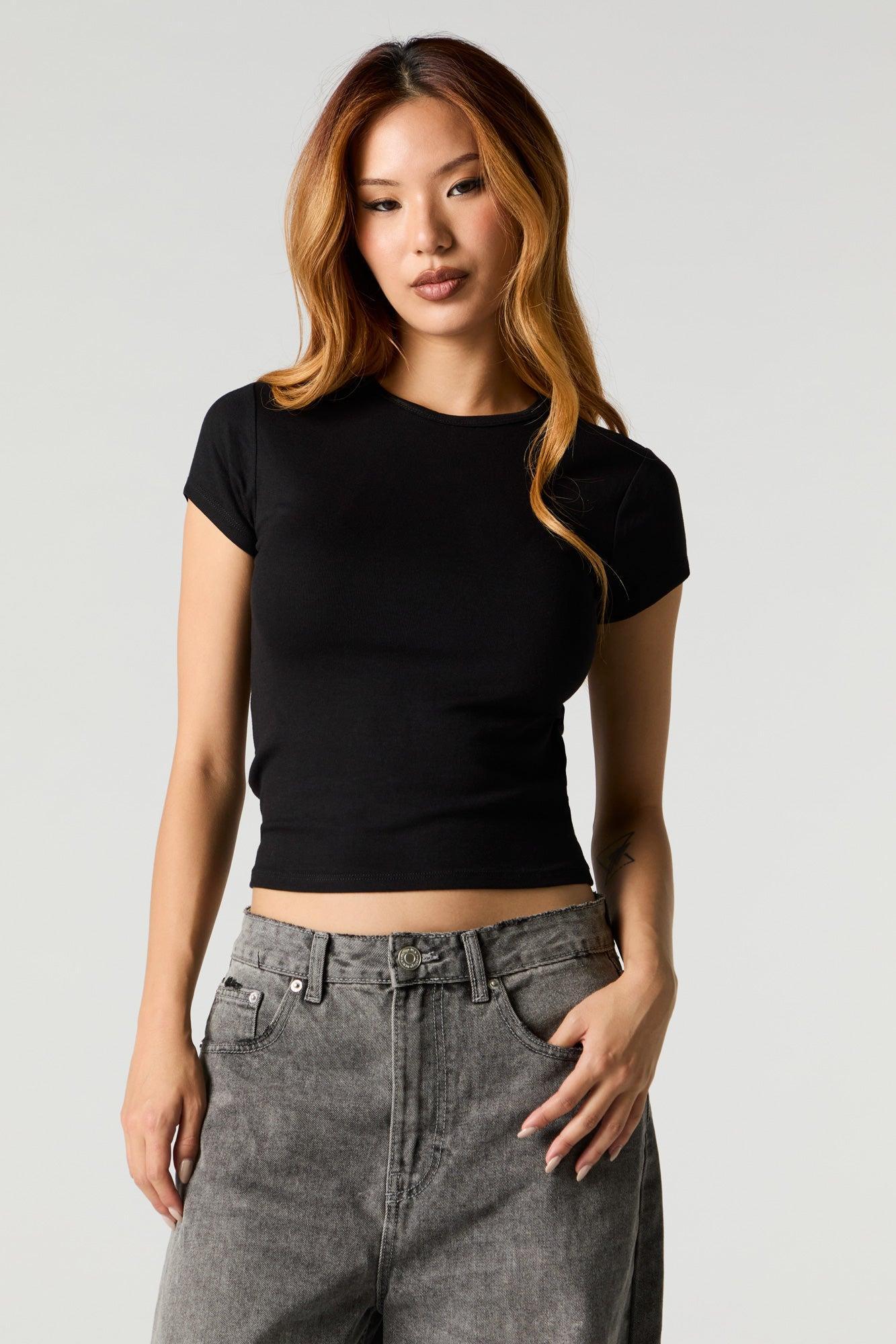 Skimmer Crewneck T-Shirt Female Product Image
