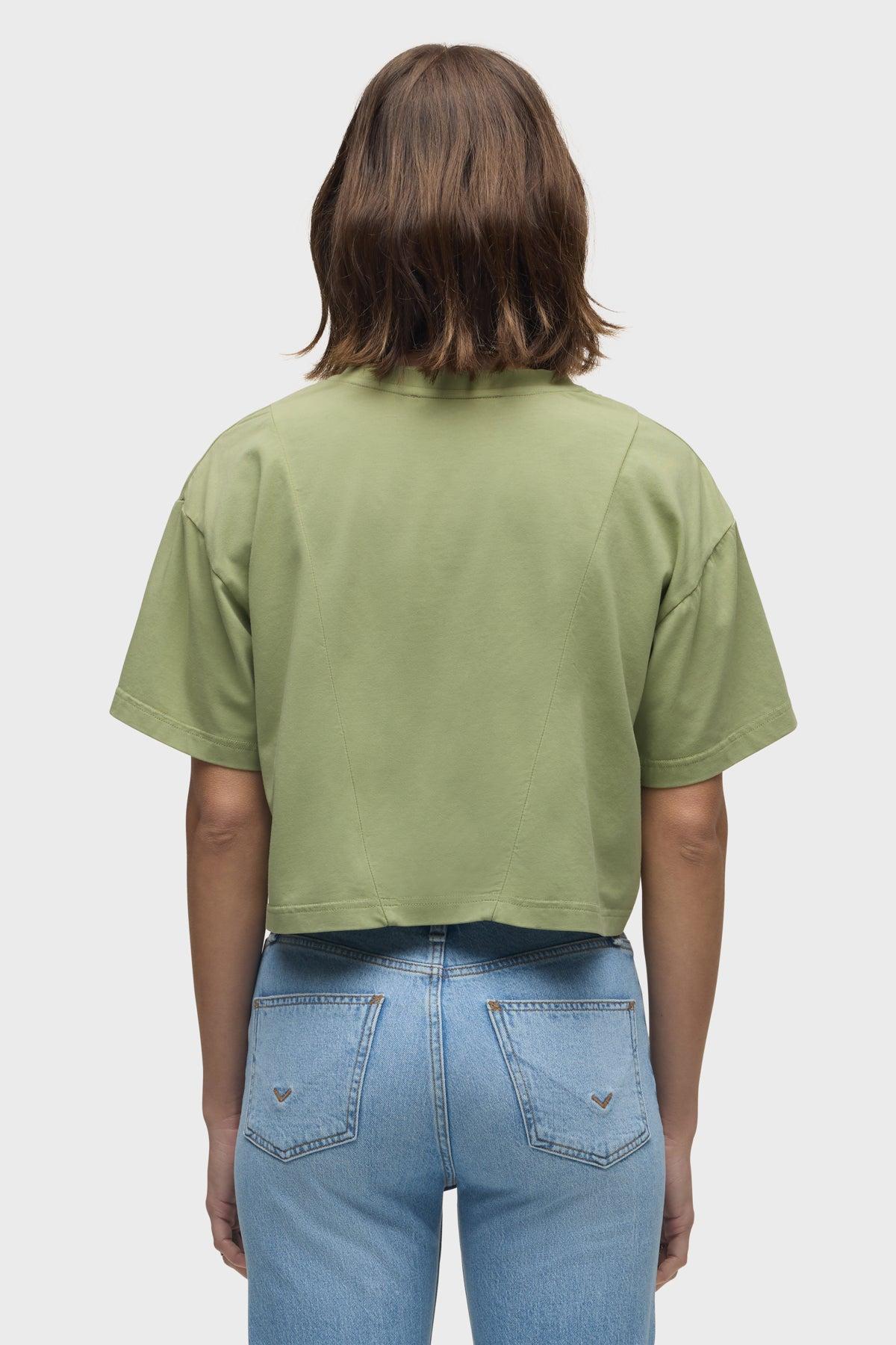 Short Sleeve Forward Seam Tee Female Product Image