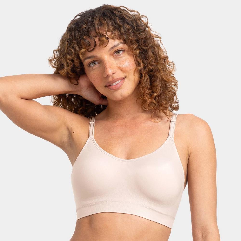 Fruit of the Loom Women's 360° Stretch Seamless Smooth Support Wireless Bra Product Image