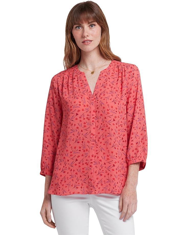 Blouse w/ Pleated Back Product Image