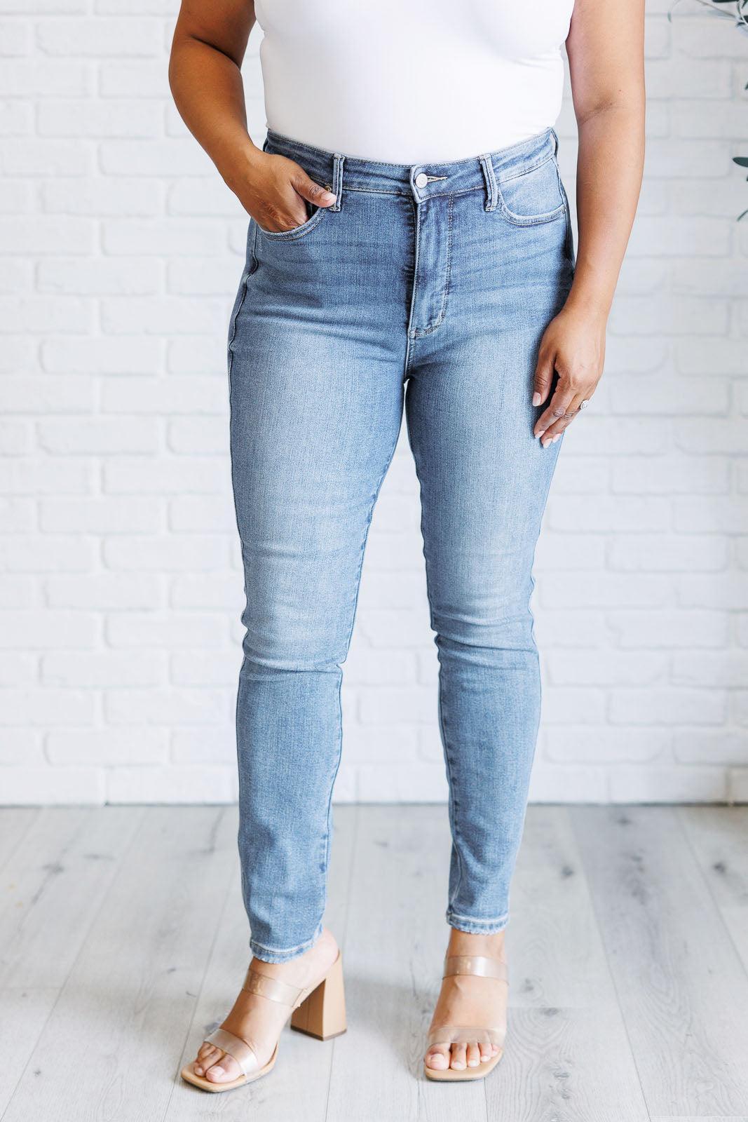 88767  Justine Hi-Rise Tummy Control Contrast Wash Skinny Judy Blue Jeans - ONLINE EXCLUSIVE! Product Image