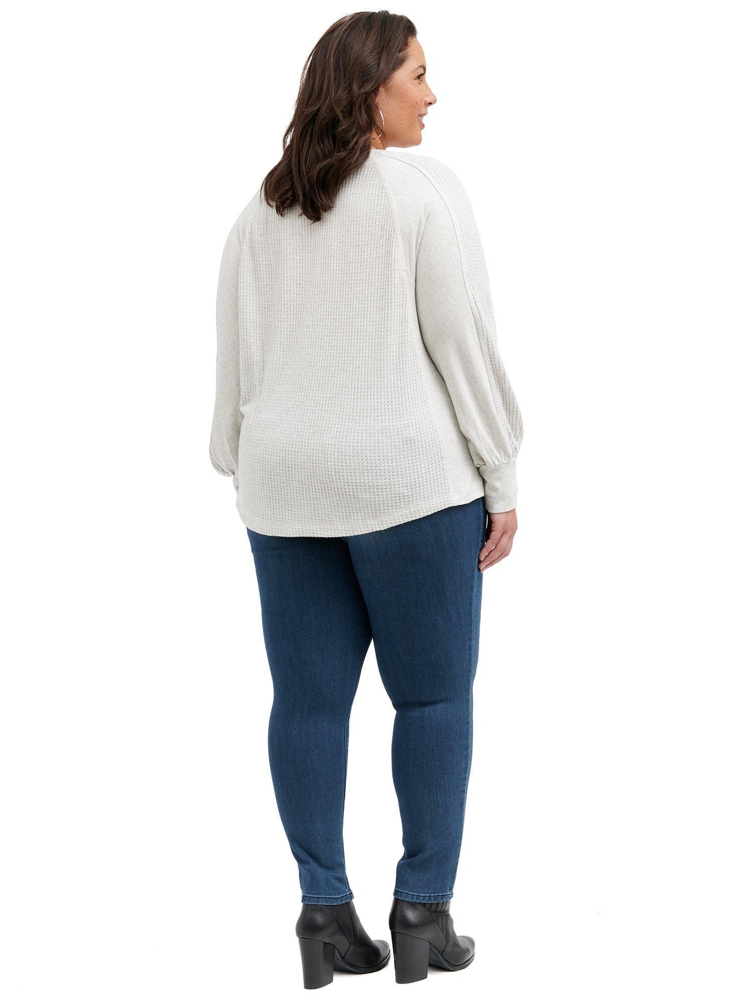 WNU36825E   Skylar Blouson Long Sleeve V Neck Thermal Top Product Image