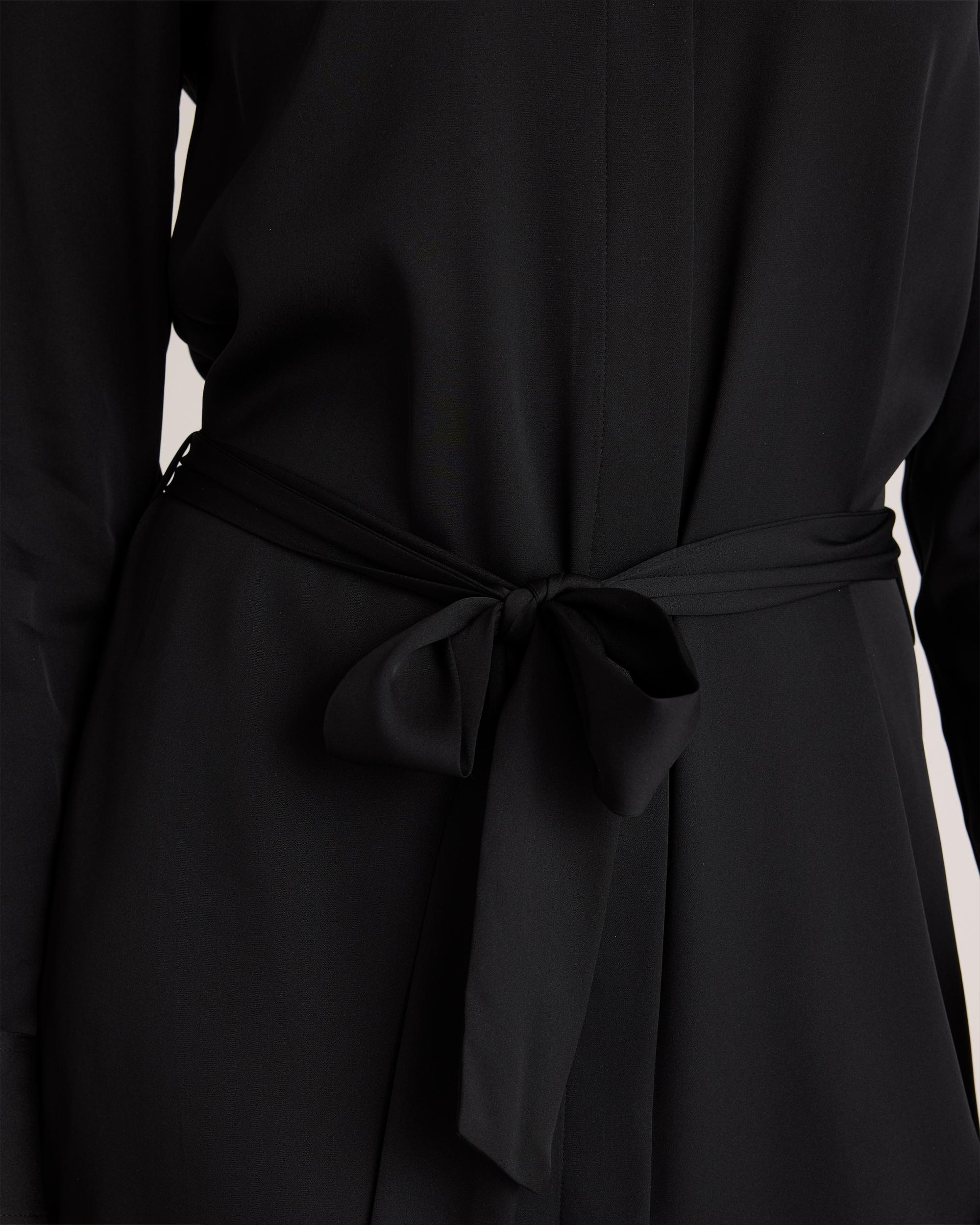 Quince | Women's 100% Washable Silk Stretch Shirt Dress Product Image