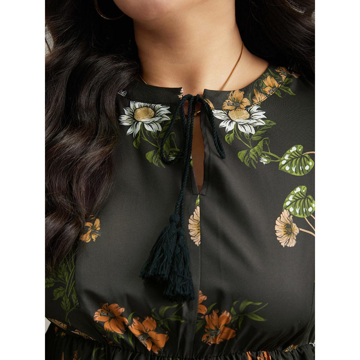 Plus Size Floral Tassel Trim Gathered Knot Neck Dress Black Women Vacation Elastic cuffs Tie Neck Elbow-length sleeve Curvy Knee Dress BloomChic 28/5X Product Image