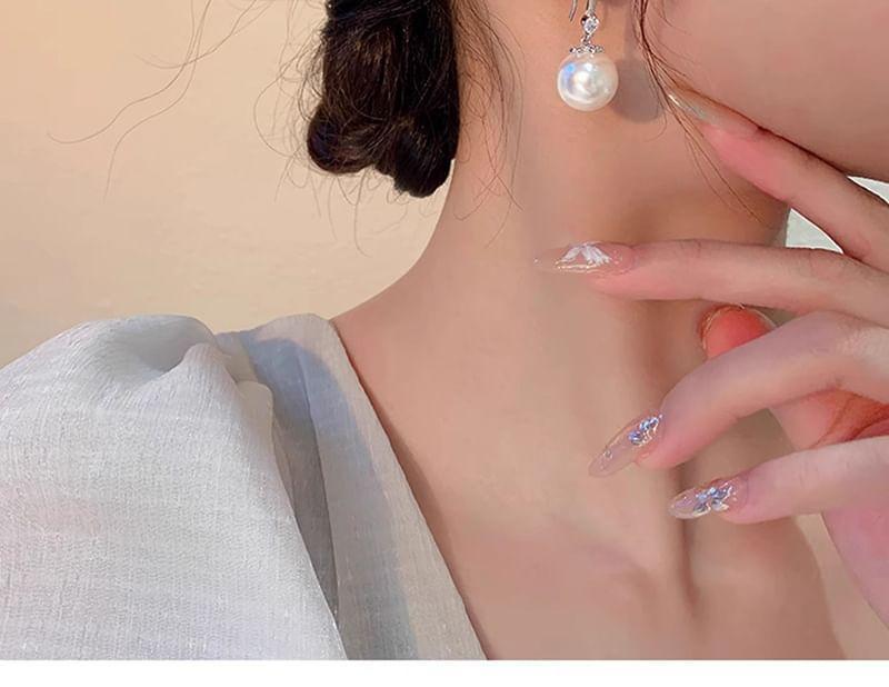 Faux Pearl Rhinestone Alloy Drop Earring Product Image