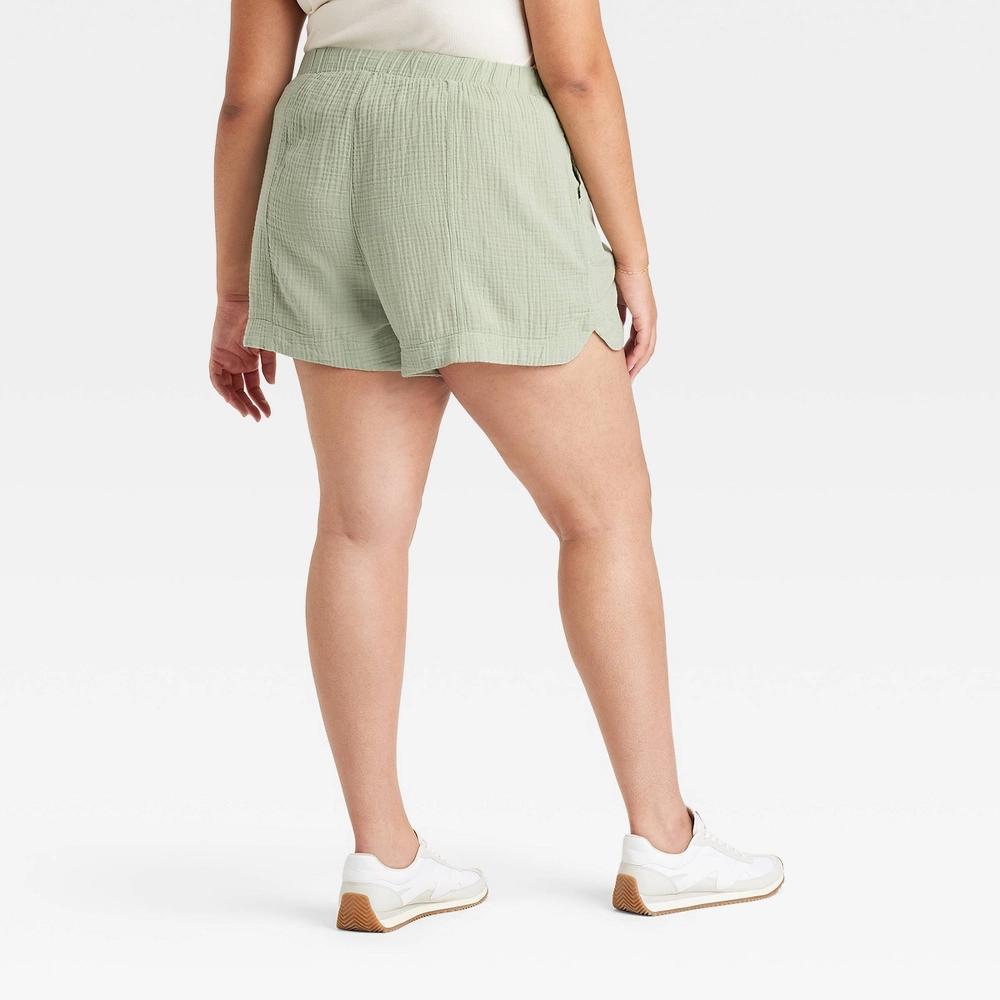 Womens High-Rise Pull-On Shorts - Universal Thread XXL Product Image