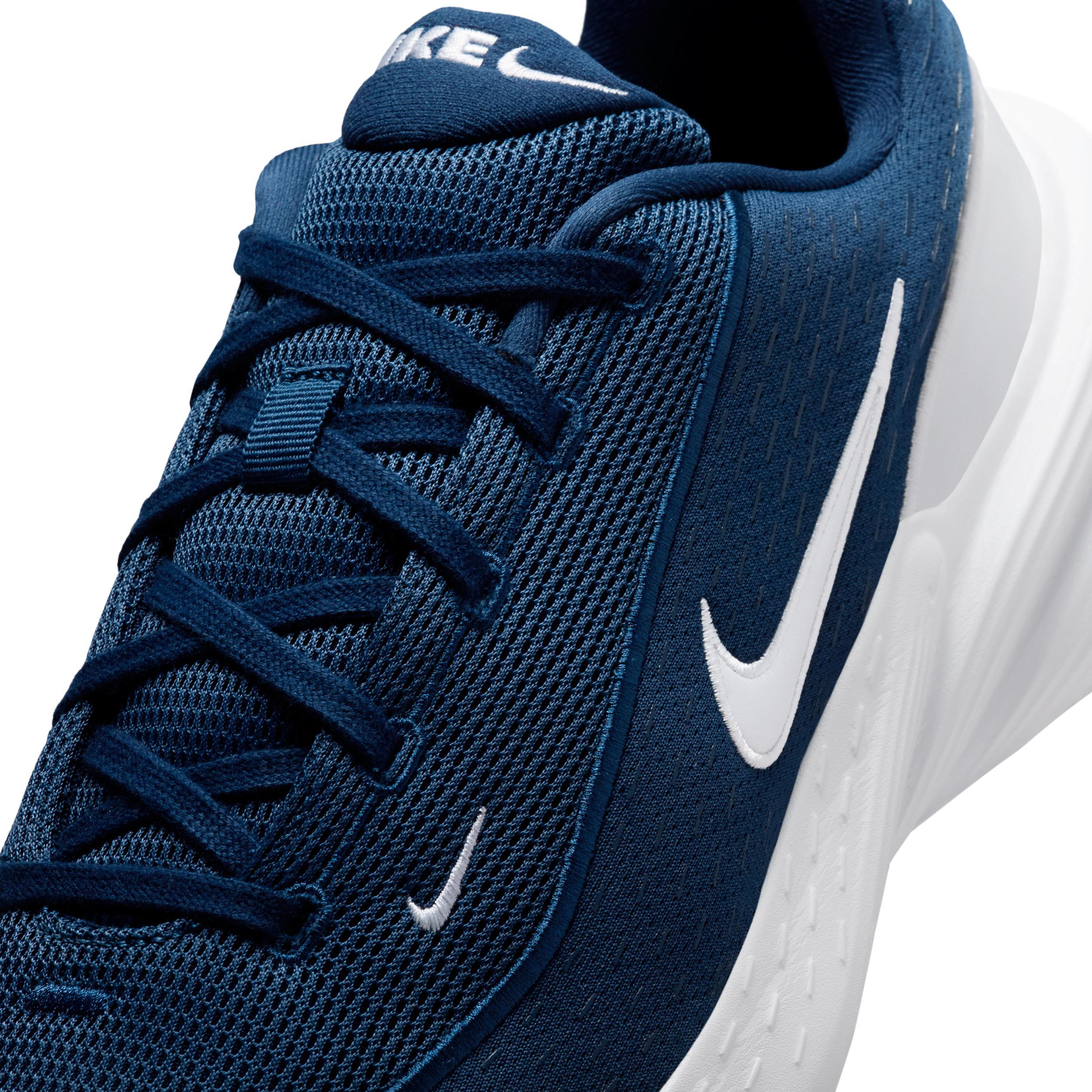 Nike Men's Uplift SC Shoes Product Image
