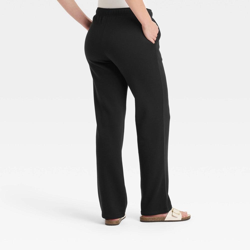 Women's Leisure Studio Mid-Rise Knit Straight Leg Sweatpants - Universal Thread™ Black XL: Side Pocket Product Image
