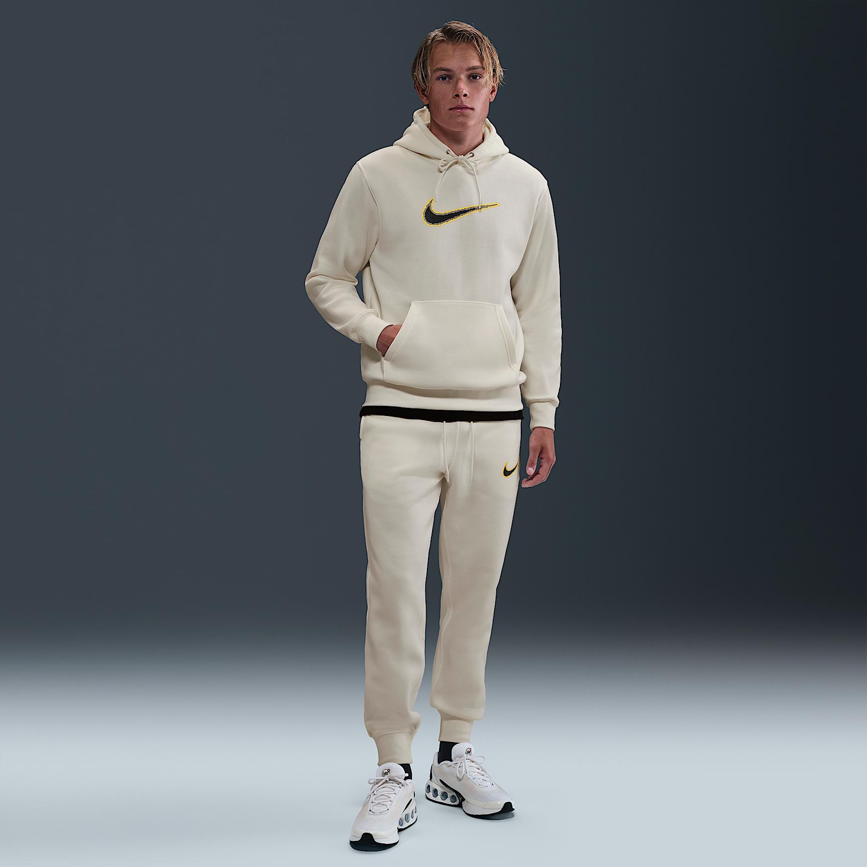 Nike Sportswear Club Men's Fleece Hoodie Product Image