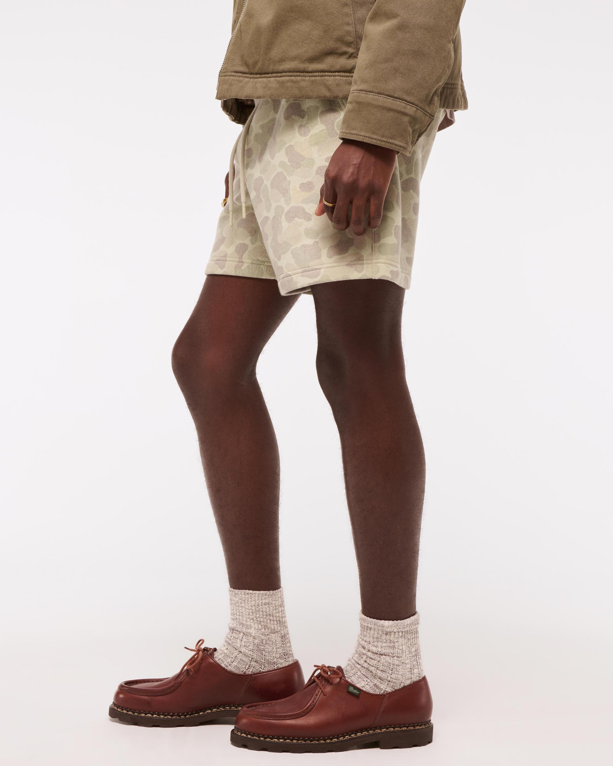 Essential Short Product Image