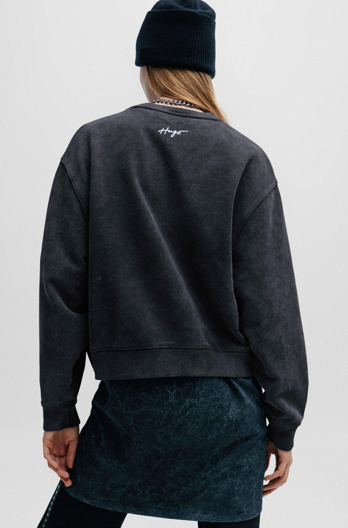 Oversize-fit sweatshirt in French terry with seasonal artwork Product Image
