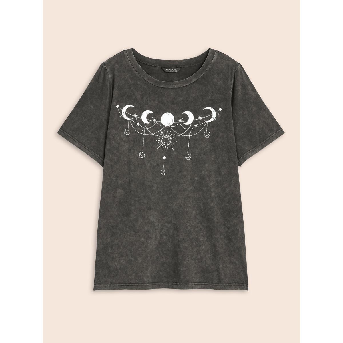Plus Size Moon & Star Print Vintage Graphic T-shirt Black Women Casual Art&design Dailywear T-shirts BloomChic 14-16/1X Product Image