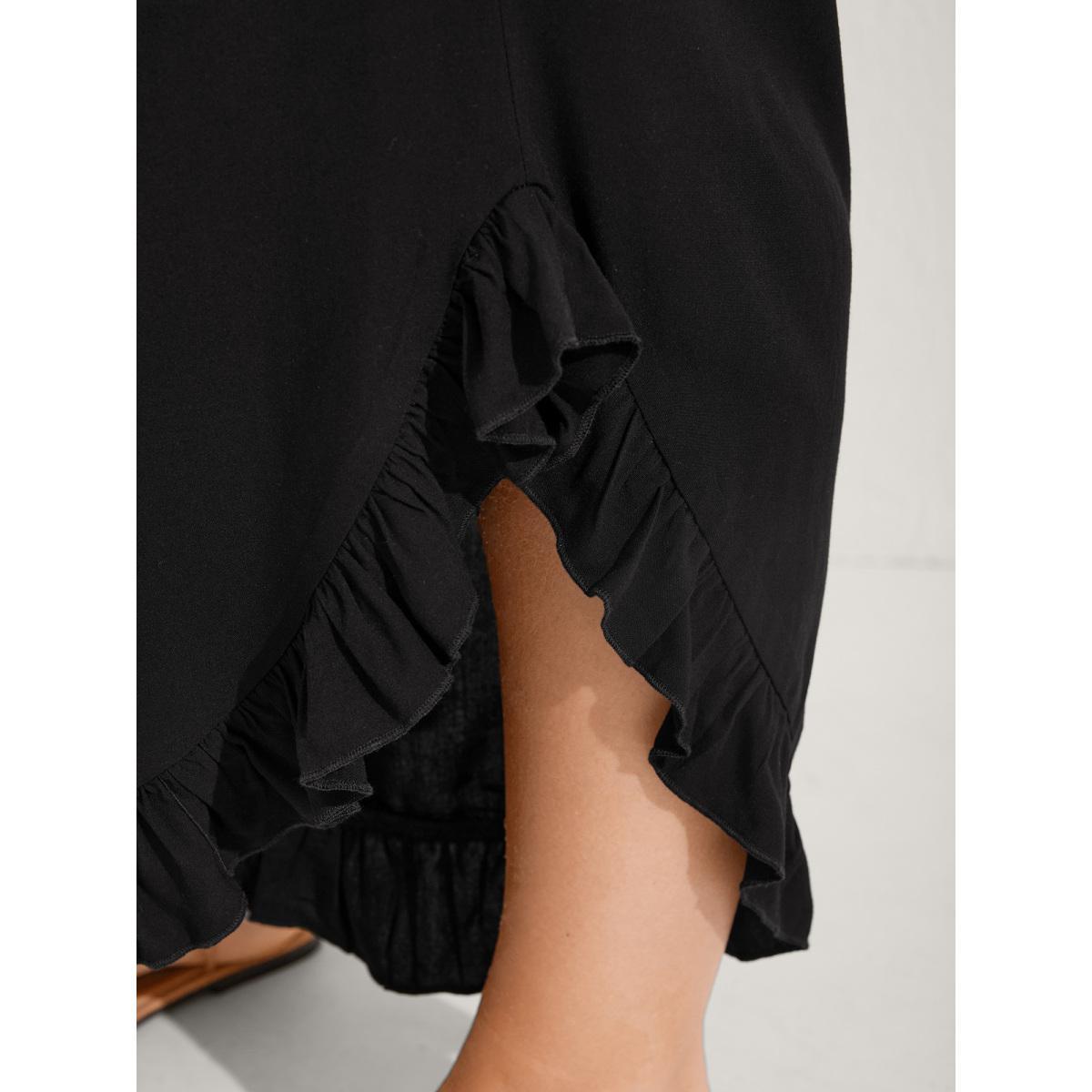 Plus Size Ruffled Curvy Hem Wide-Leg Pants Women Black Resort Wide Leg Mid Rise Vacation Pants BloomChic 14-16/1X Product Image