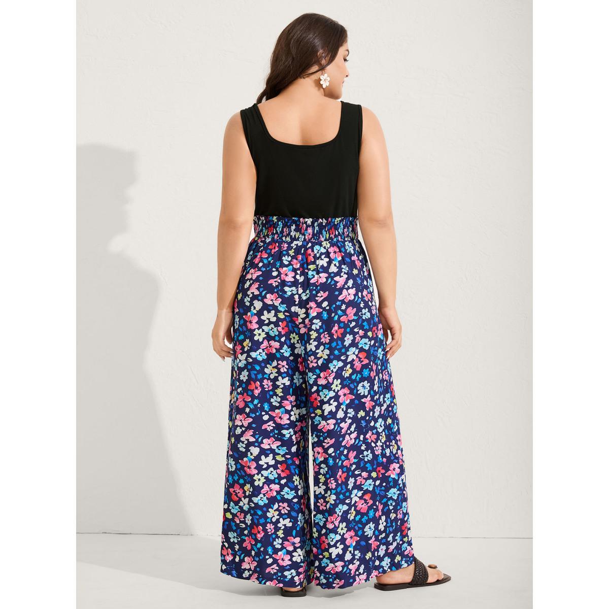 Plus Size DarkBlue Floral Color Contrast Shirred Jumpsuit Women Sleeveless Round Neck Vacation Loose Jumpsuits BloomChic 26/4X Product Image
