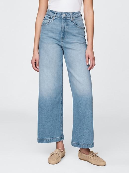 Curvy High Stride Wide-Leg Ankle Jeans Product Image