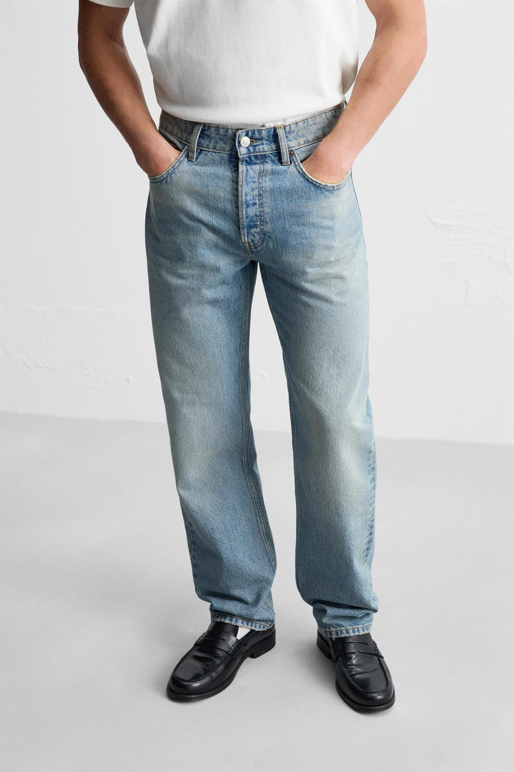 STRAIGHT FIT JEANS Product Image