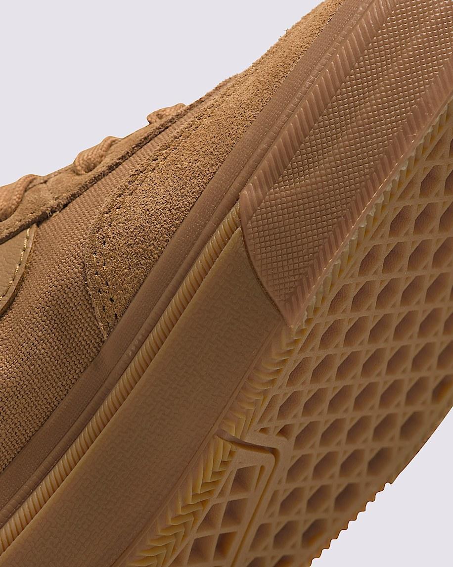 Crockett High Shoe in Brown / Gum| Vans US Product Image
