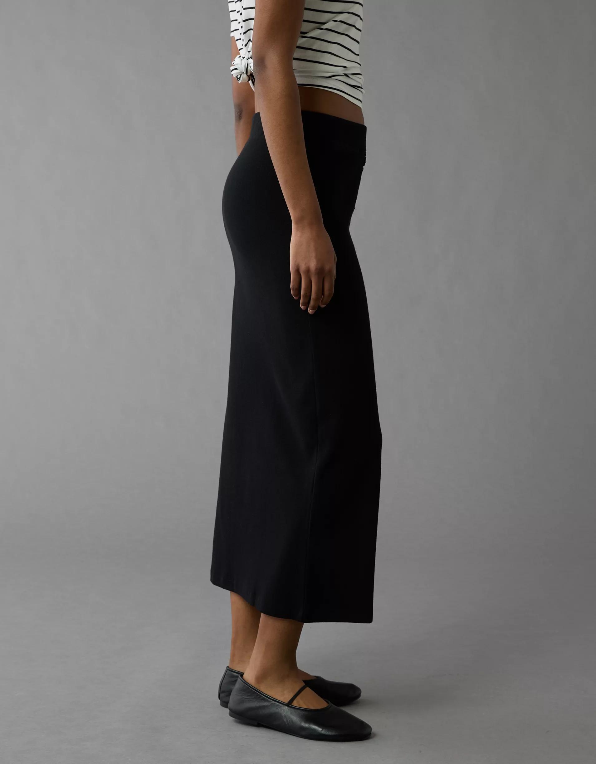 AE High-Waisted Button-Up Knit Midi Skirt Product Image