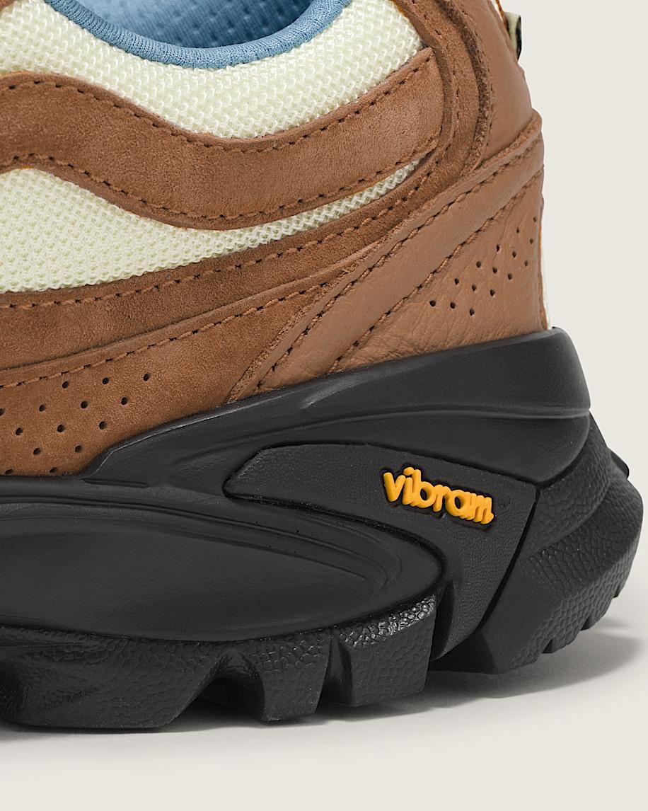 OTW Half Cab 33 Trail Vibram in Blue| Vans US Product Image
