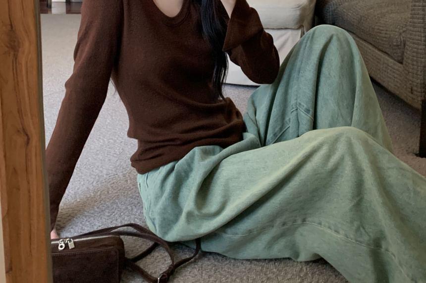 Long Sleeve Round Neck Plain Knit Top Product Image