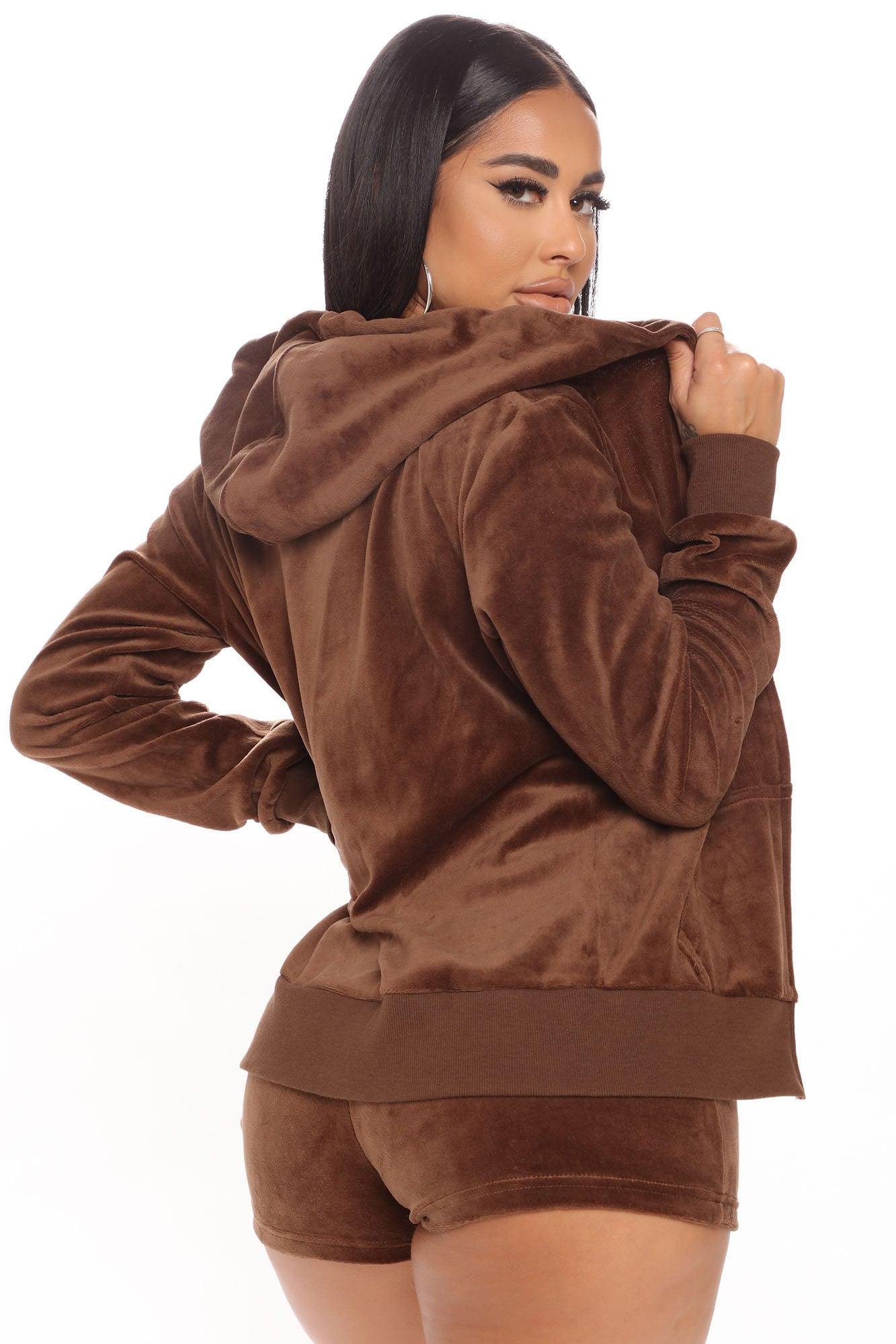 The OG Trendsetter Velour Short Set - Chocolate Product Image