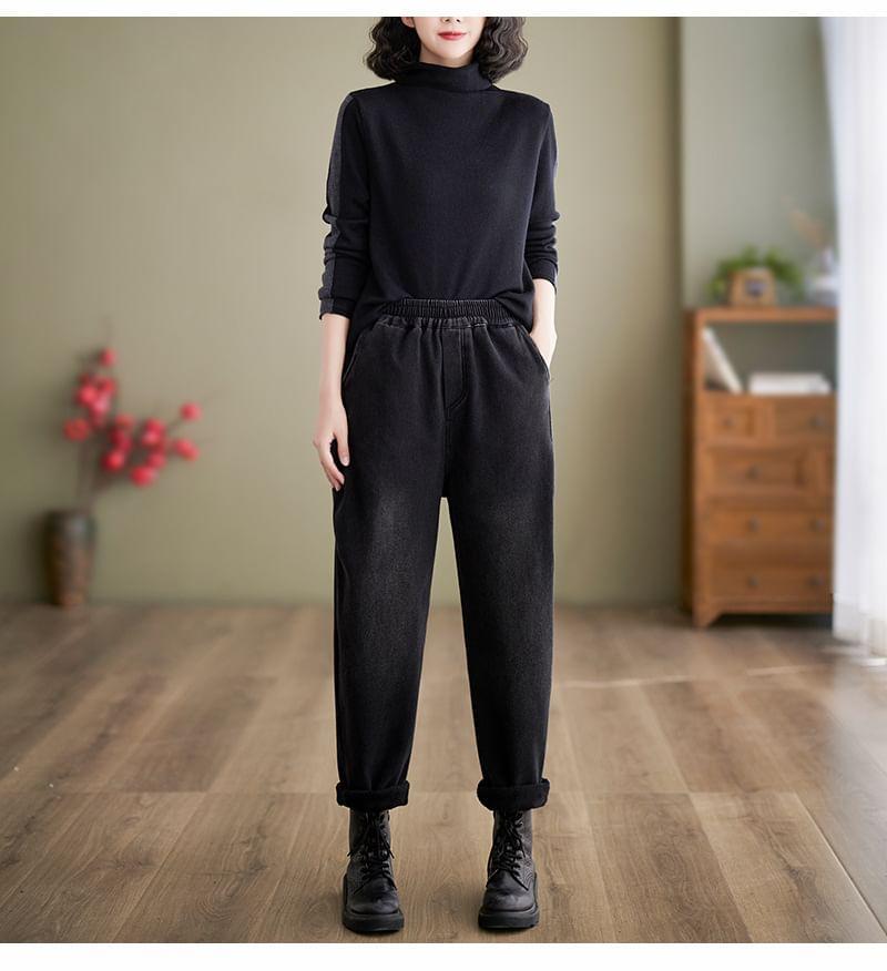 Elastic Waist Fleece-Lined Washed Baggy Jeans Product Image