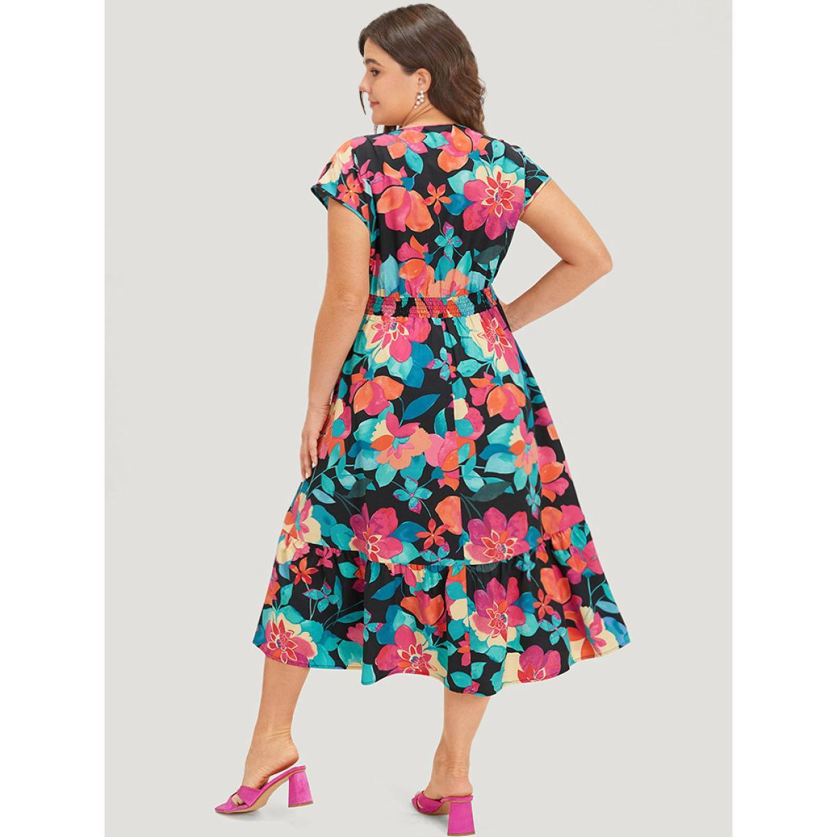 Plus Size Floral Shirred Overlap Collar Batwing Sleeve Dress Black Women Elegant Wrap V-neck Cap Sleeve Curvy Midi Dress BloomChic 22-24/3X Product Image