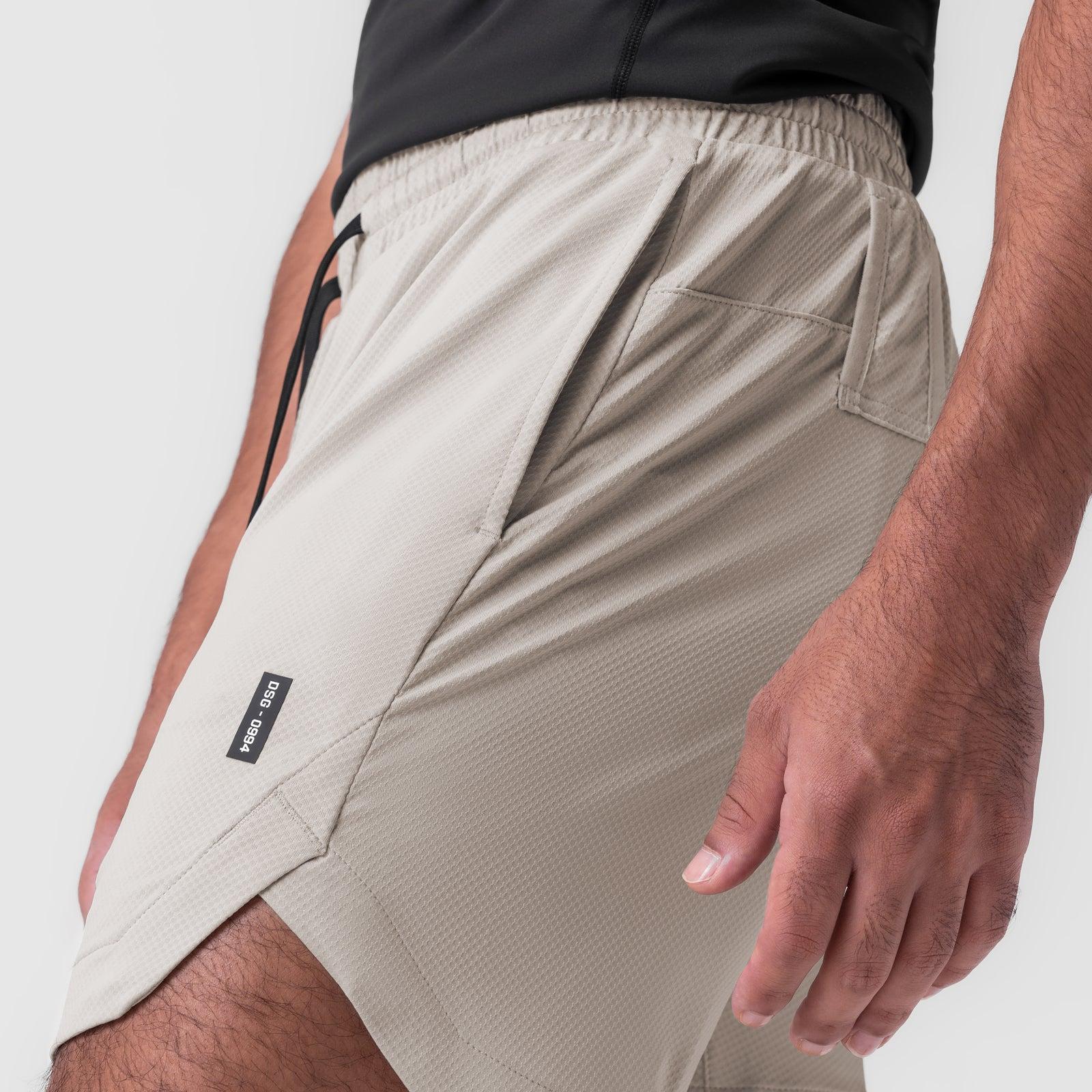 0994. AeroSilver® 7" Linerless Short - Slate Grey Male Product Image
