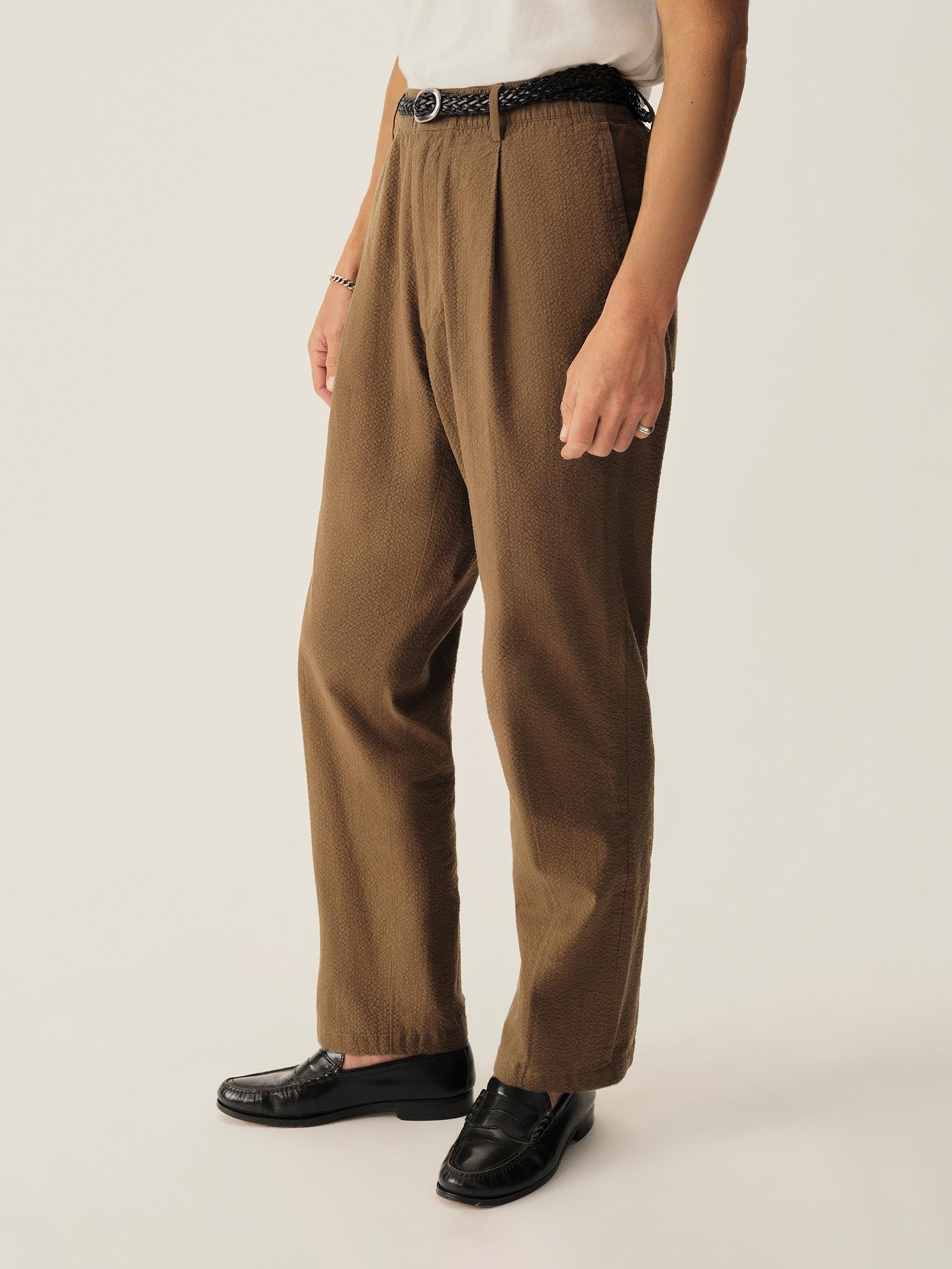 Walnut Lightweight Seersucker Romeo Pant Product Image