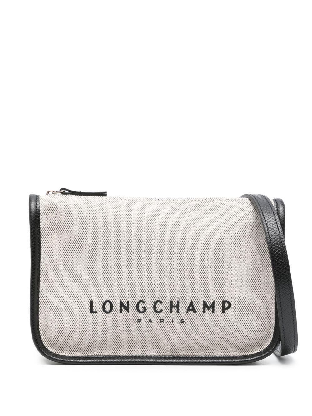Essential S shoulder bag Product Image