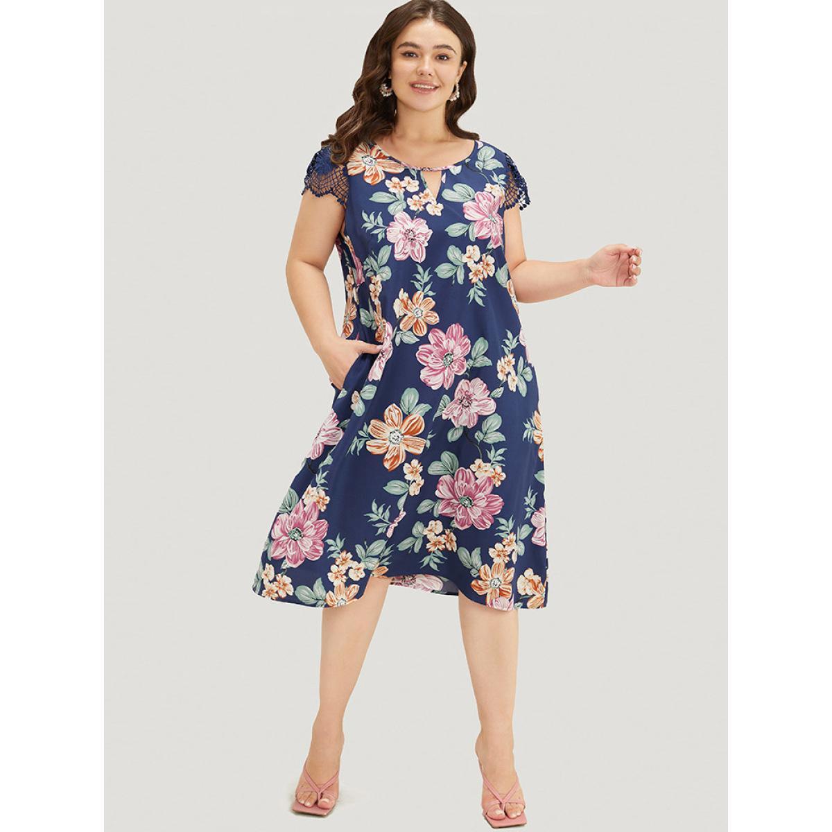 Plus Size Floral Pocket Keyhole Lace Cap Sleeve Flutter Dress DarkBlue Women Elegant Printed Keyhole Cut-Out Cap Sleeve Curvy Knee Dress BloomChic 14-16/1X Product Image