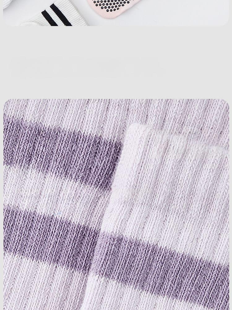 Striped Ribbed Yoga Socks Product Image