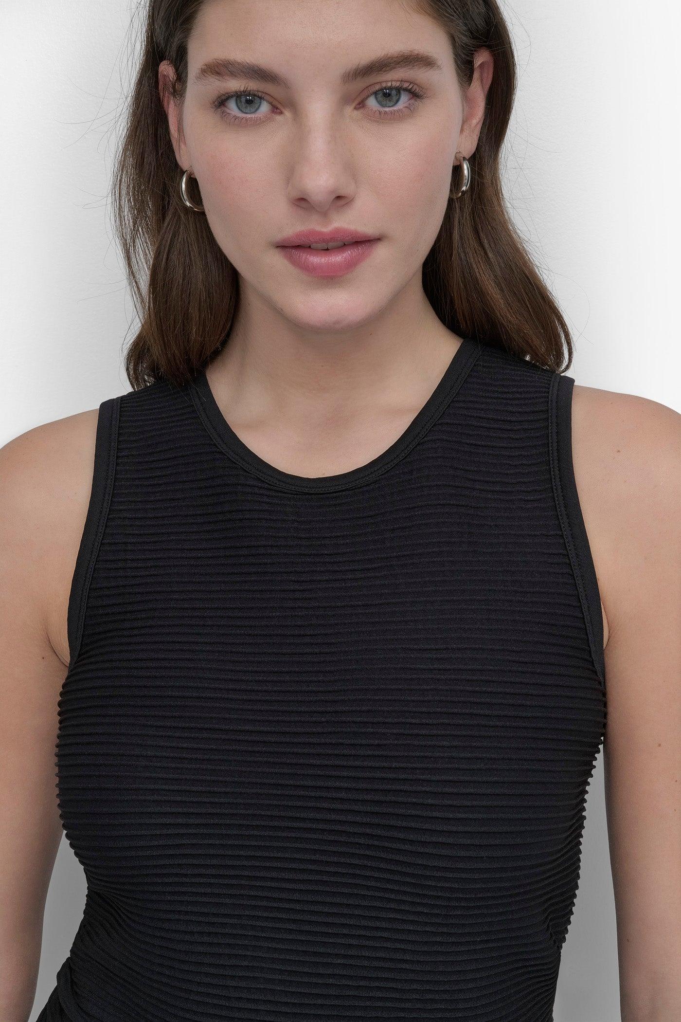 SEAMLESS TOP Product Image